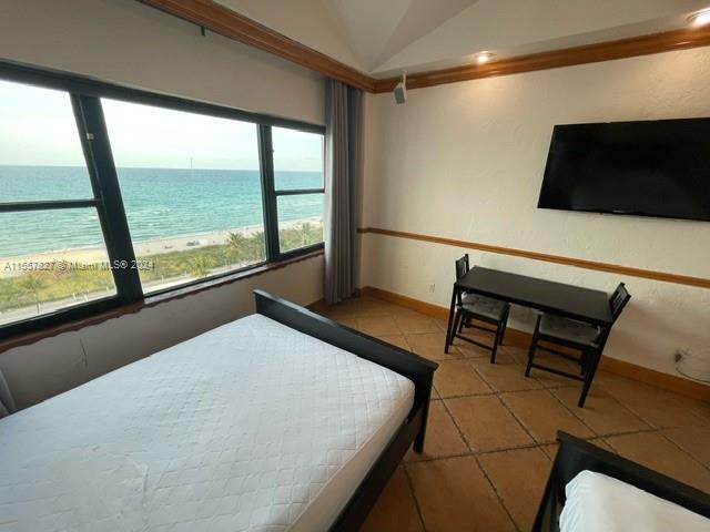 6345 Collins Ave 906, Miami Beach, Florida 33141, ,Residentiallease,For Rent,6345 Collins Ave 906,A11557827