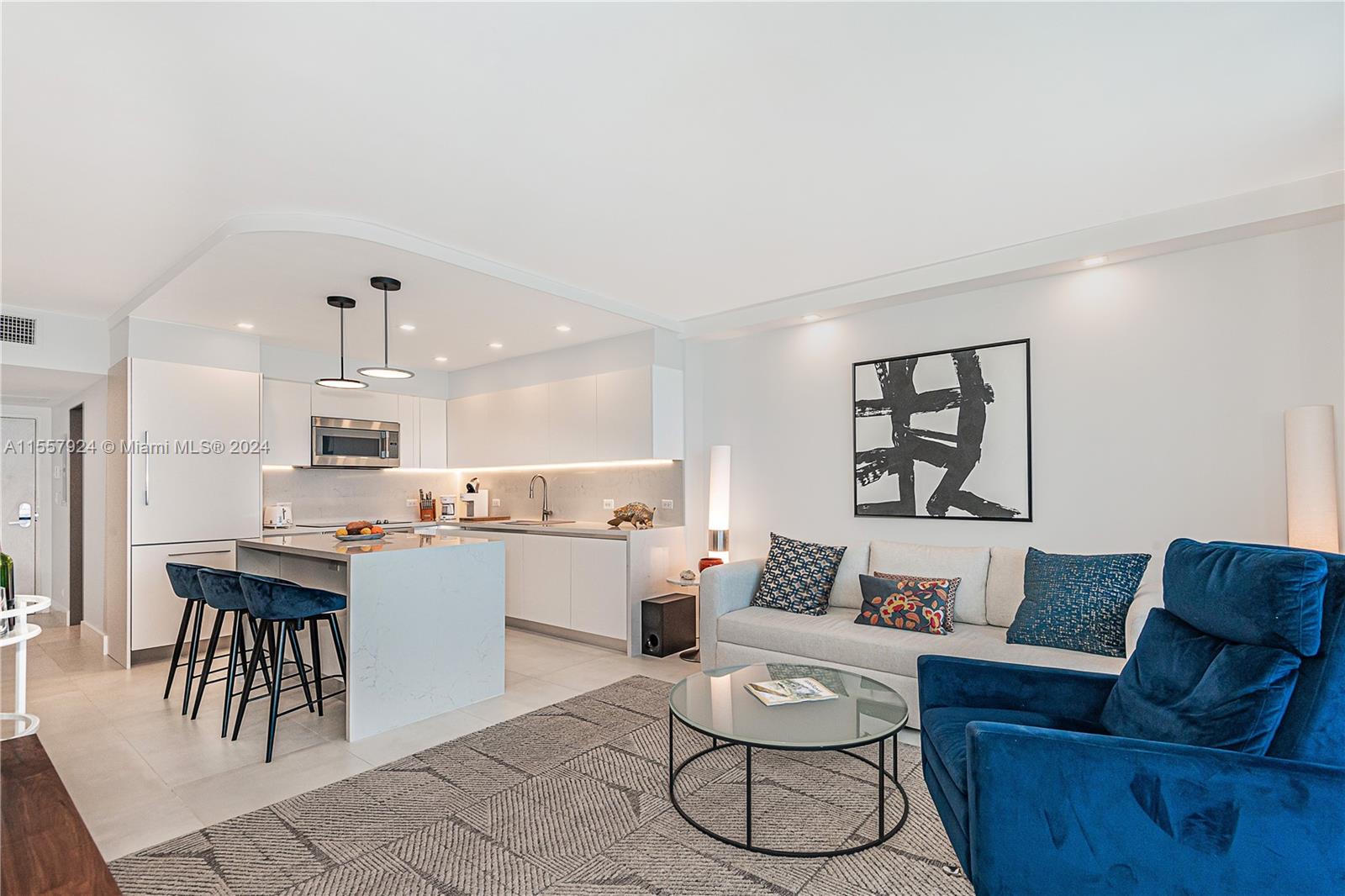 2301 Collins Ave 1440, Miami Beach, Florida 33139, 2 Bedrooms Bedrooms, ,2 BathroomsBathrooms,Residentiallease,For Rent,2301 Collins Ave 1440,A11557924