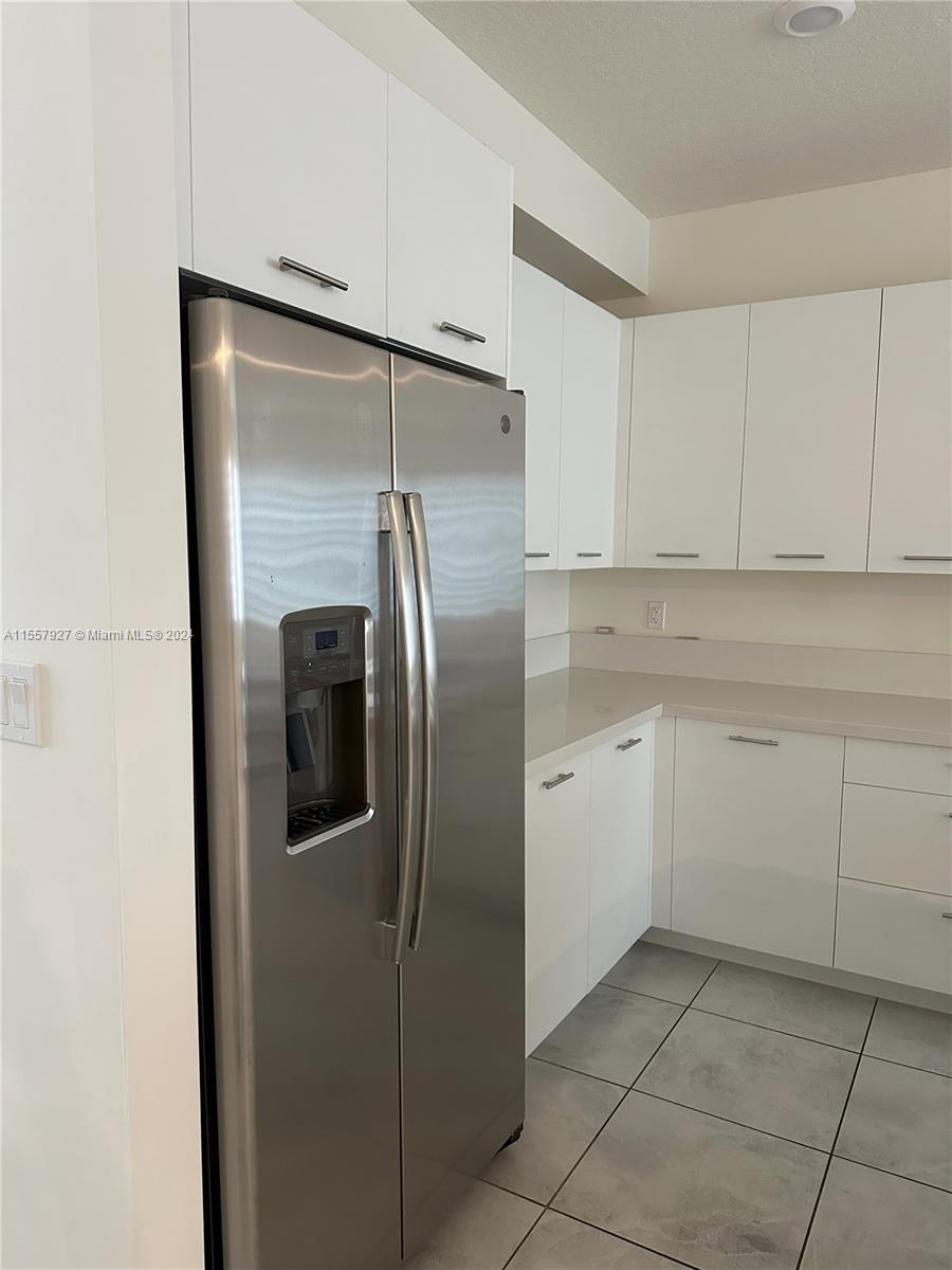 4670 NW 84th Ave 13, Doral, Florida 33166, 3 Bedrooms Bedrooms, ,2 BathroomsBathrooms,Residentiallease,For Rent,4670 NW 84th Ave 13,A11557927