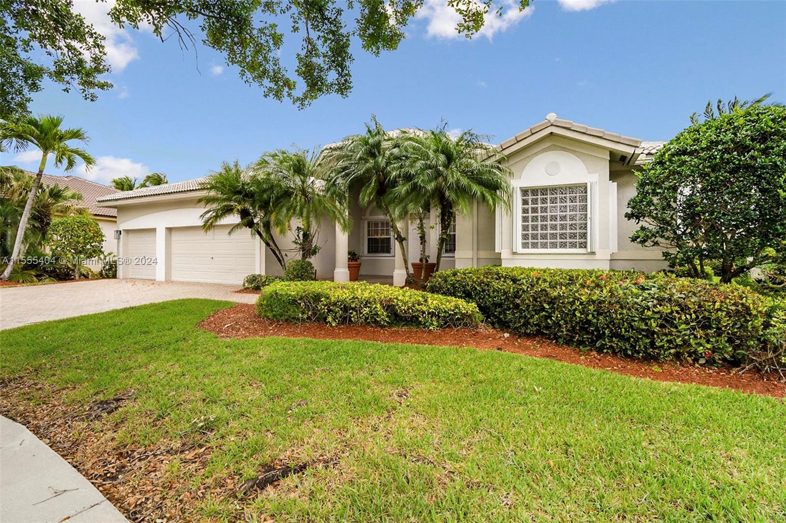 1851 NW 167th Ave, Pembroke Pines, Florida 33028, 5 Bedrooms Bedrooms, ,3 BathroomsBathrooms,Residential,For Sale,1851 NW 167th Ave,A11555404
