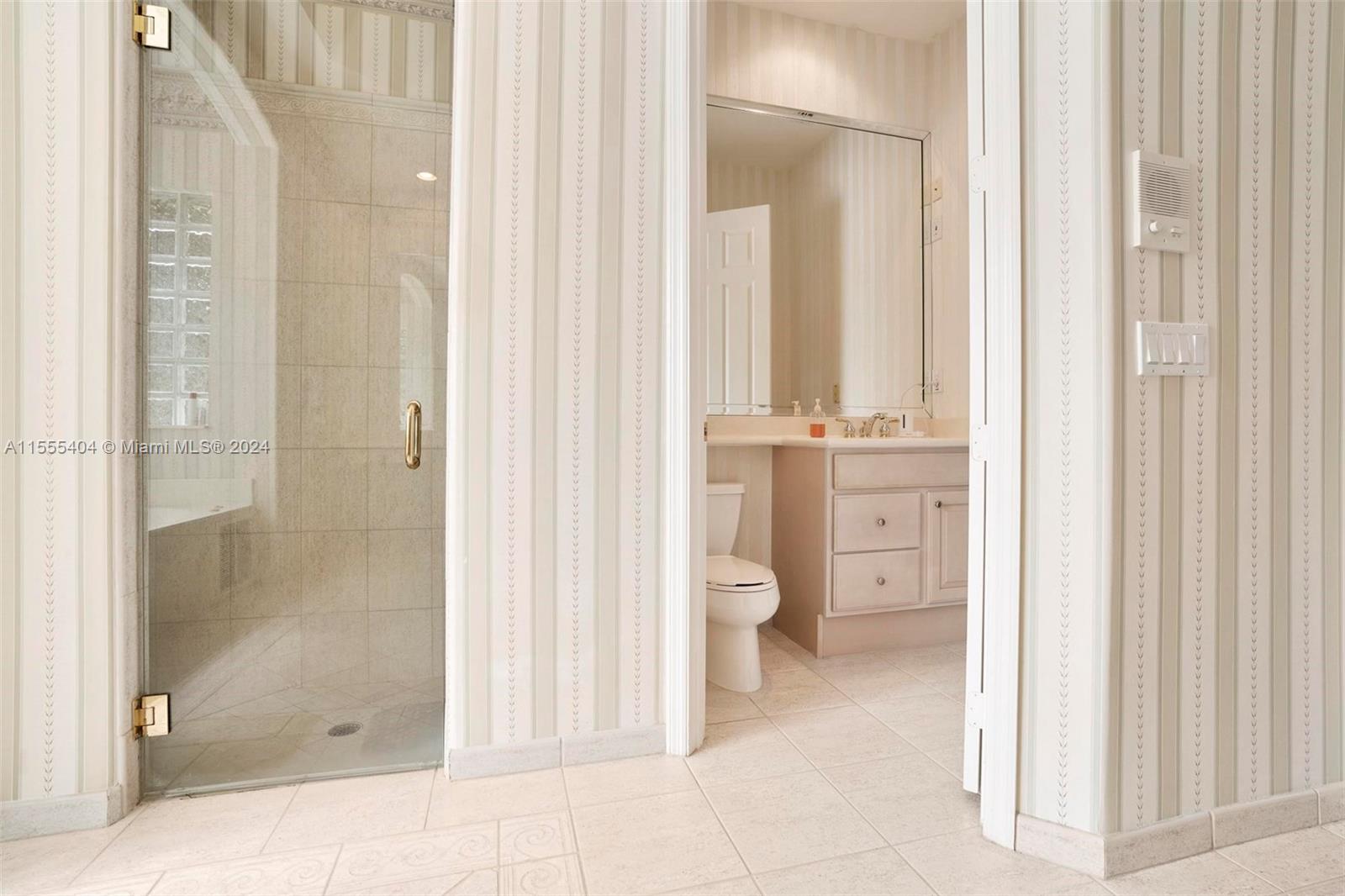 His Prime Bath and Double Shower