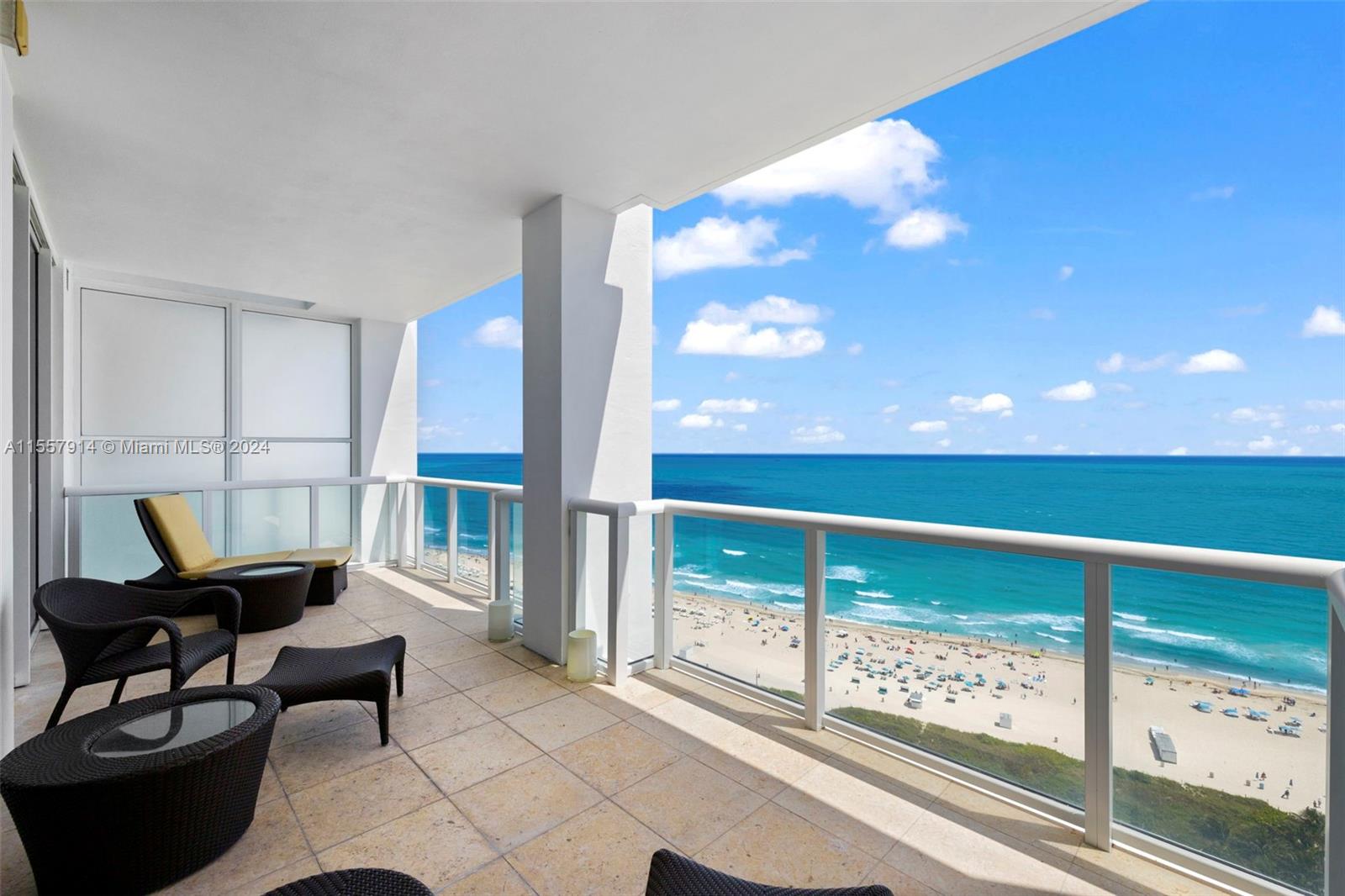 50 S Pointe Dr 2402, Miami Beach, Florida 33139, 4 Bedrooms Bedrooms, ,4 BathroomsBathrooms,Residentiallease,For Rent,50 S Pointe Dr 2402,A11557914