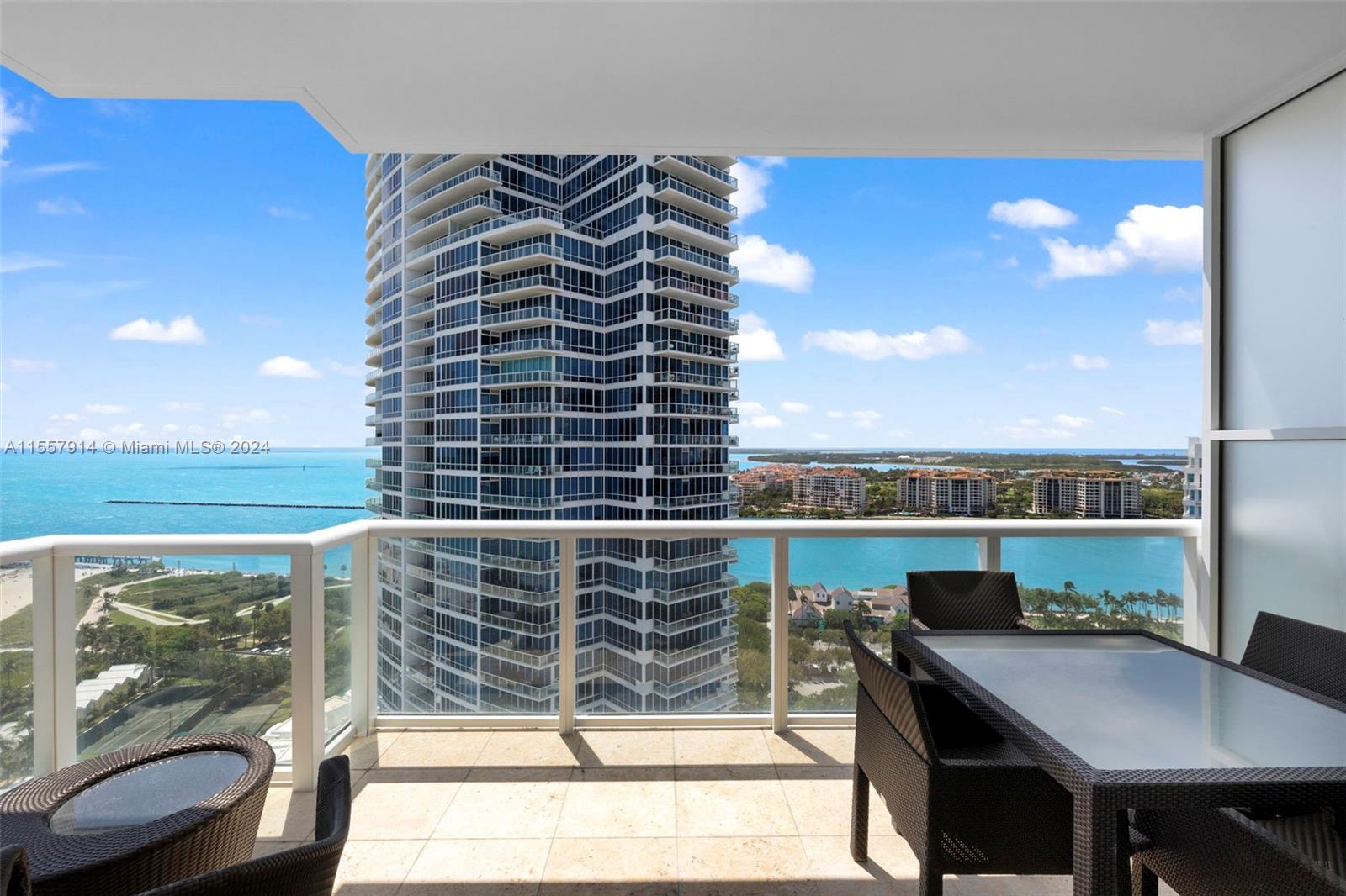 50 S Pointe Dr 2402, Miami Beach, Florida 33139, 4 Bedrooms Bedrooms, ,4 BathroomsBathrooms,Residentiallease,For Rent,50 S Pointe Dr 2402,A11557914