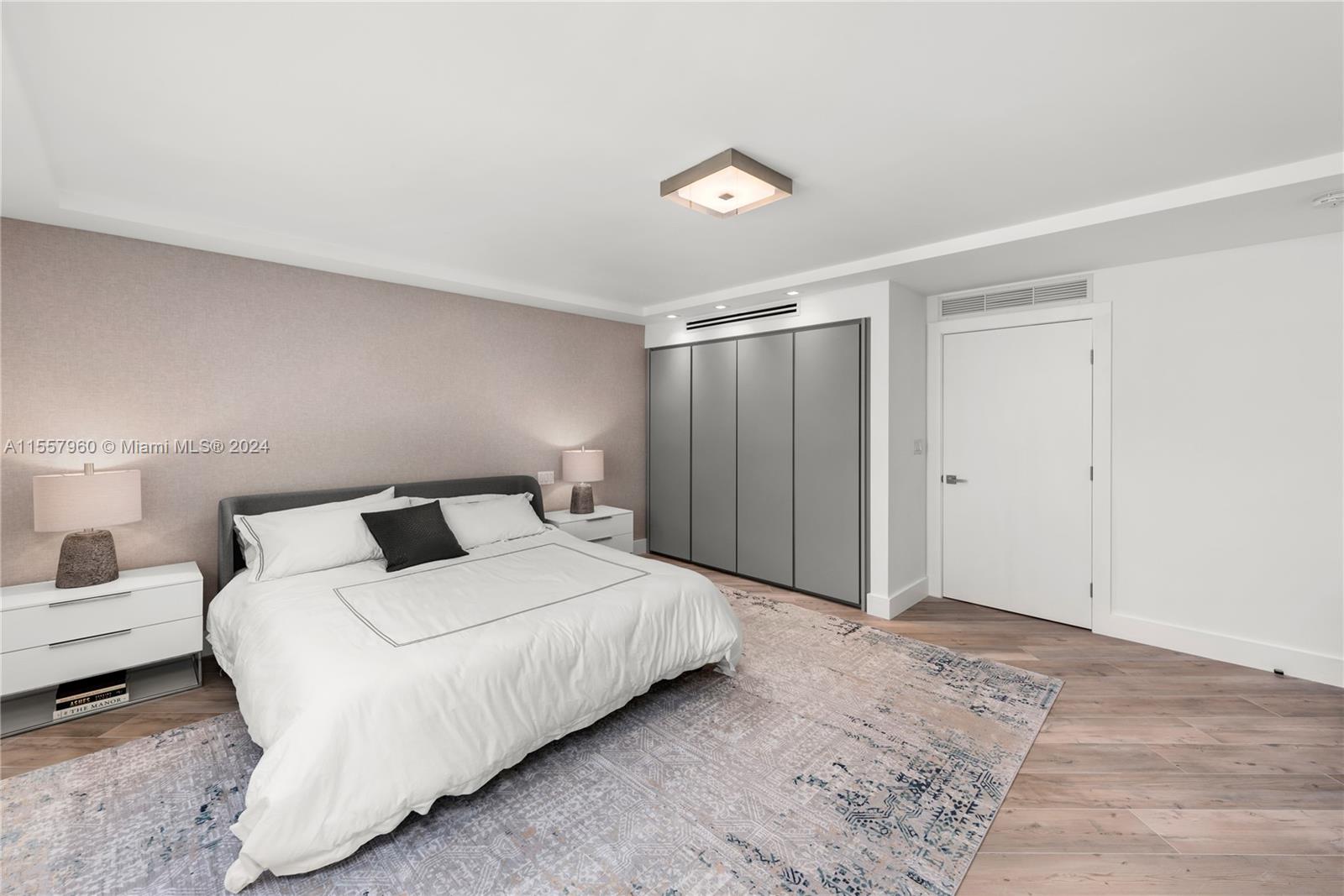 2301 Collins Ave 1432, Miami Beach, Florida 33139, 3 Bedrooms Bedrooms, ,3 BathroomsBathrooms,Residentiallease,For Rent,2301 Collins Ave 1432,A11557960