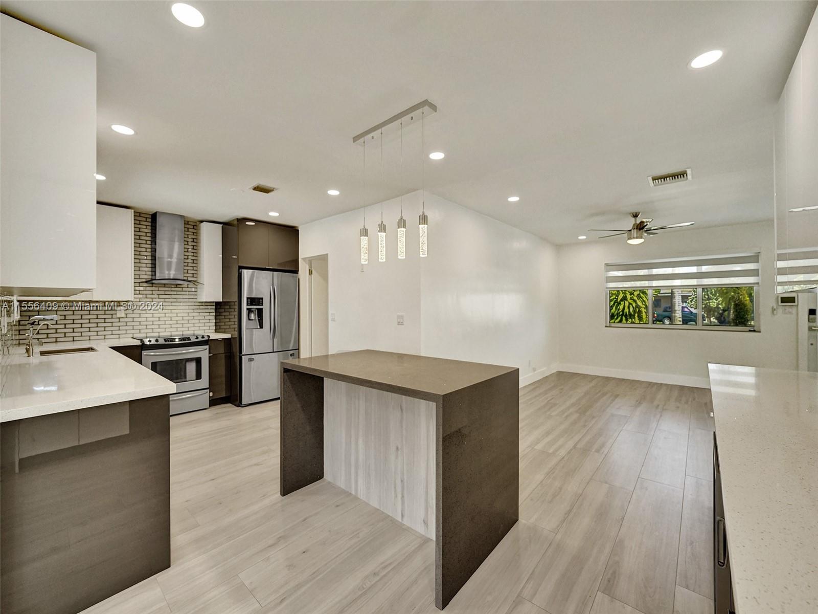 3230 Roosevelt St, Hollywood, Florida 33021, 4 Bedrooms Bedrooms, ,3 BathroomsBathrooms,Residential,For Sale,3230 Roosevelt St,A11556409