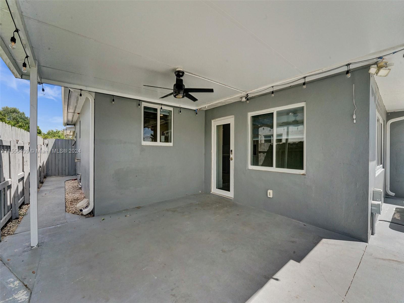 3230 Roosevelt St, Hollywood, Florida 33021, 4 Bedrooms Bedrooms, ,3 BathroomsBathrooms,Residential,For Sale,3230 Roosevelt St,A11556409