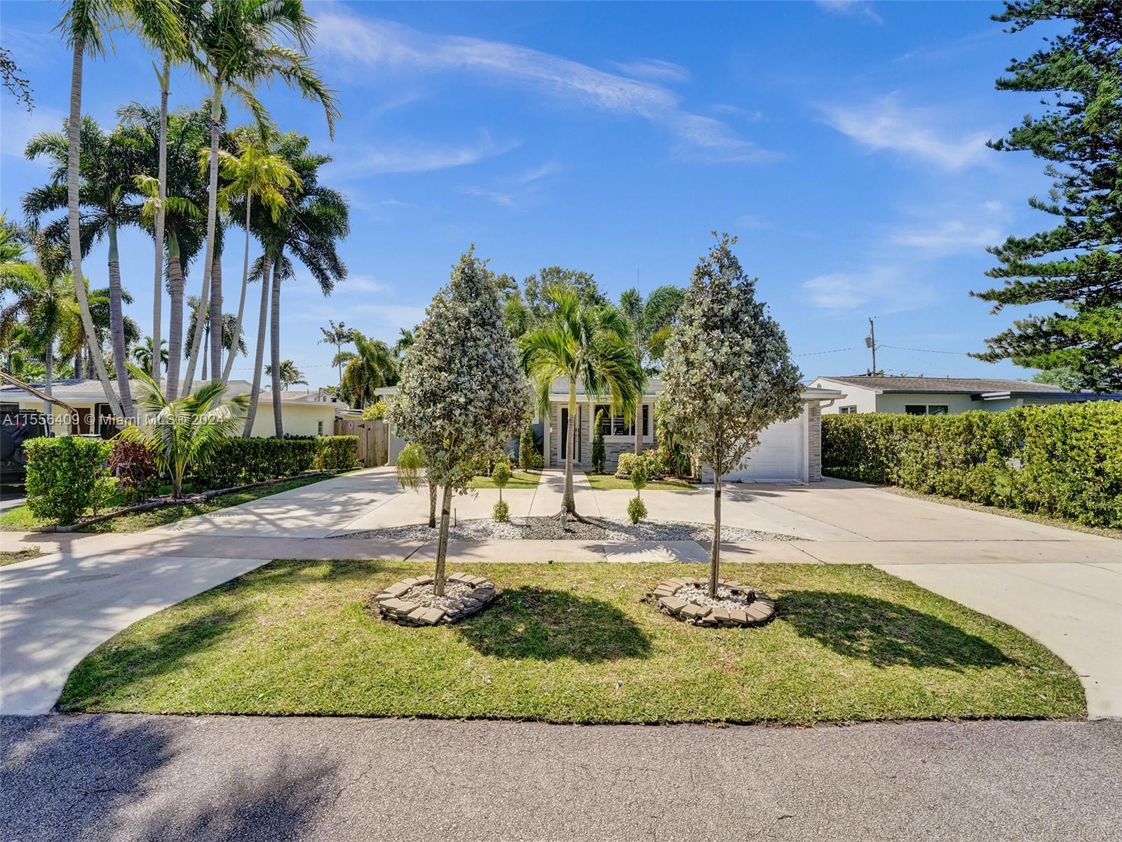 3230 Roosevelt St, Hollywood, Florida 33021, 4 Bedrooms Bedrooms, ,3 BathroomsBathrooms,Residential,For Sale,3230 Roosevelt St,A11556409