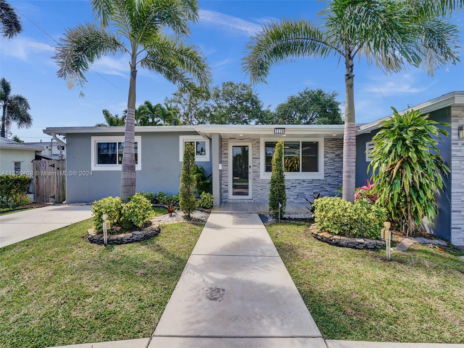 3230 Roosevelt St, Hollywood, Florida 33021, 4 Bedrooms Bedrooms, ,3 BathroomsBathrooms,Residential,For Sale,3230 Roosevelt St,A11556409
