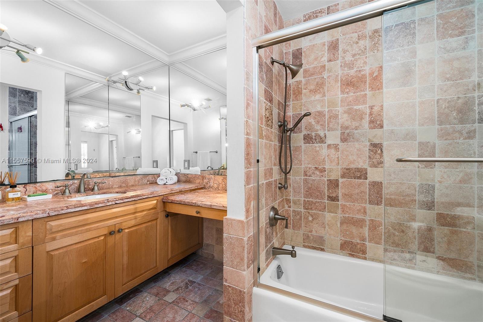 11072 Monfero St, Coral Gables, Florida 33156, 4 Bedrooms Bedrooms, ,5 BathroomsBathrooms,Residential,For Sale,11072 Monfero St,A11557590
