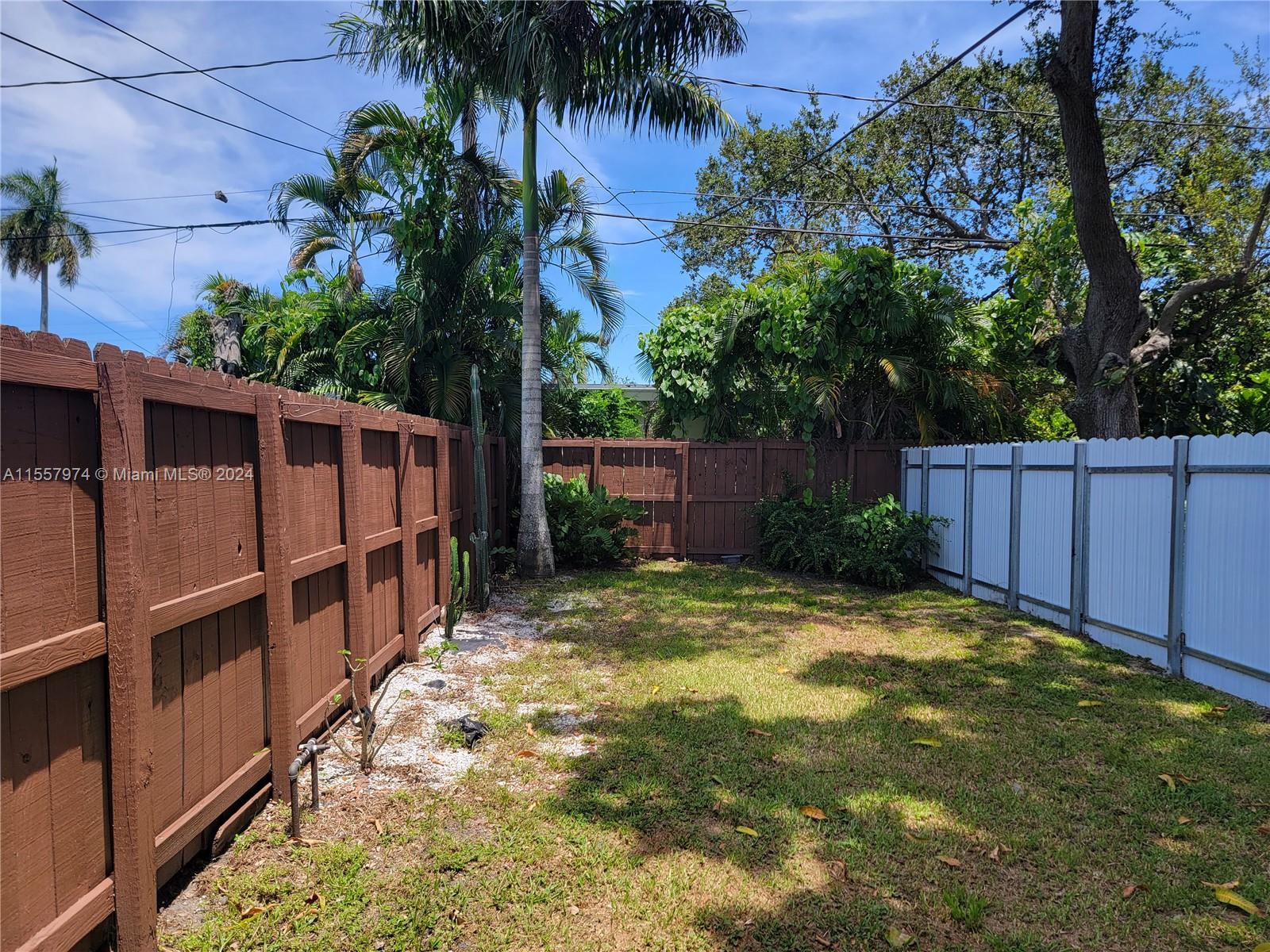 Hollywood, Florida 33020, 1 Bedroom Bedrooms, ,1 BathroomBathrooms,Residentiallease,For Rent,A11557974