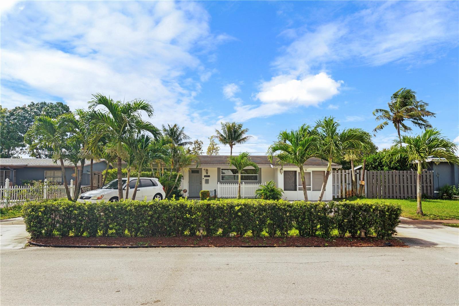 5986 NW 16th St  For Sale A11555670, FL