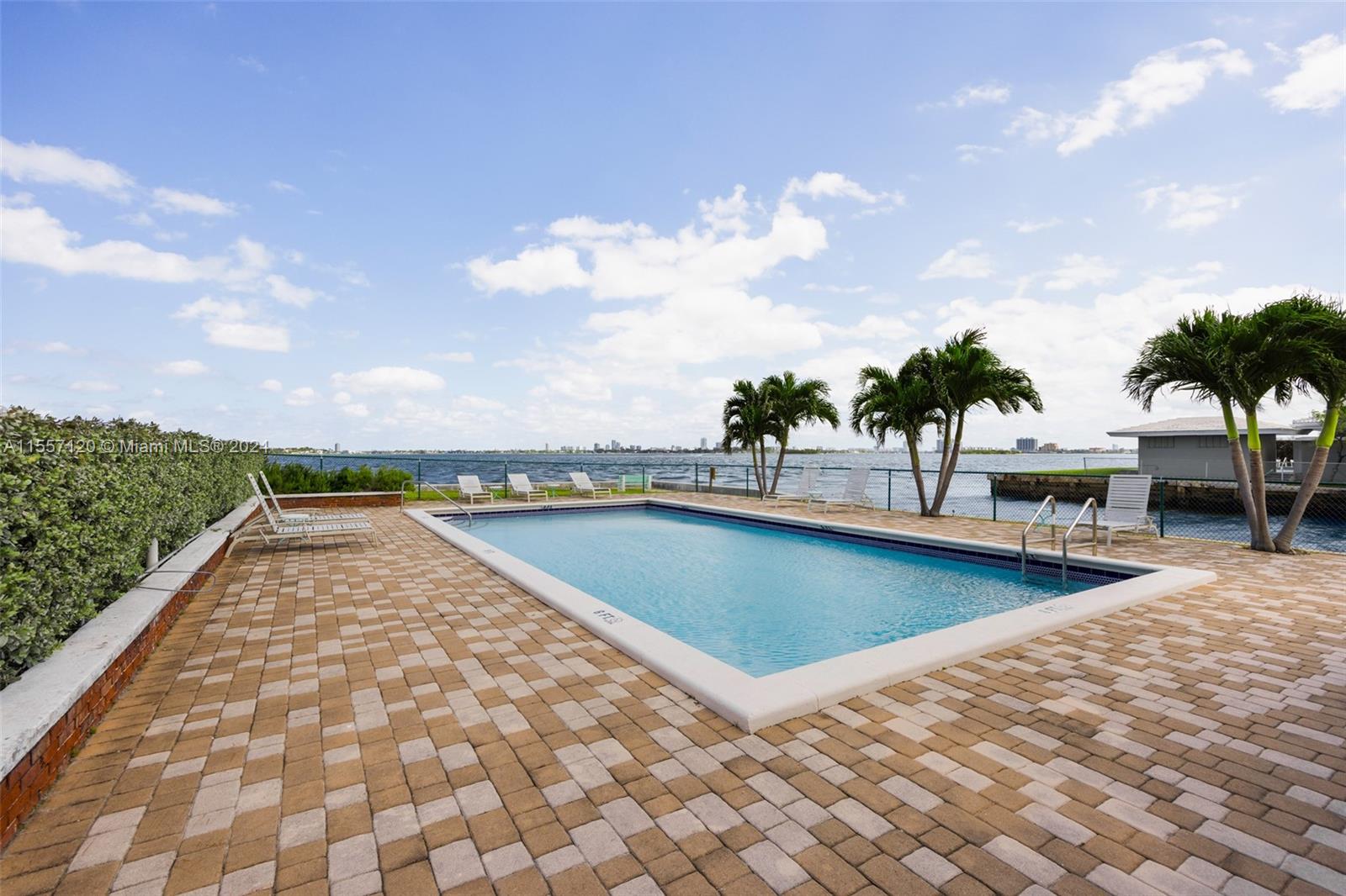 1700 NE 105th St 203, Miami Shores, Florida 33138, 2 Bedrooms Bedrooms, ,2 BathroomsBathrooms,Residential,For Sale,1700 NE 105th St 203,A11557120