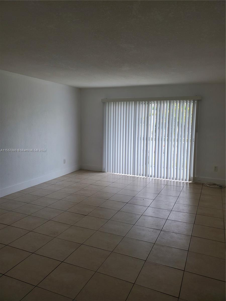 15225 NE 6th Ave B209, Miami, Florida 33162, 1 Bedroom Bedrooms, ,1 BathroomBathrooms,Residentiallease,For Rent,15225 NE 6th Ave B209,A11557880