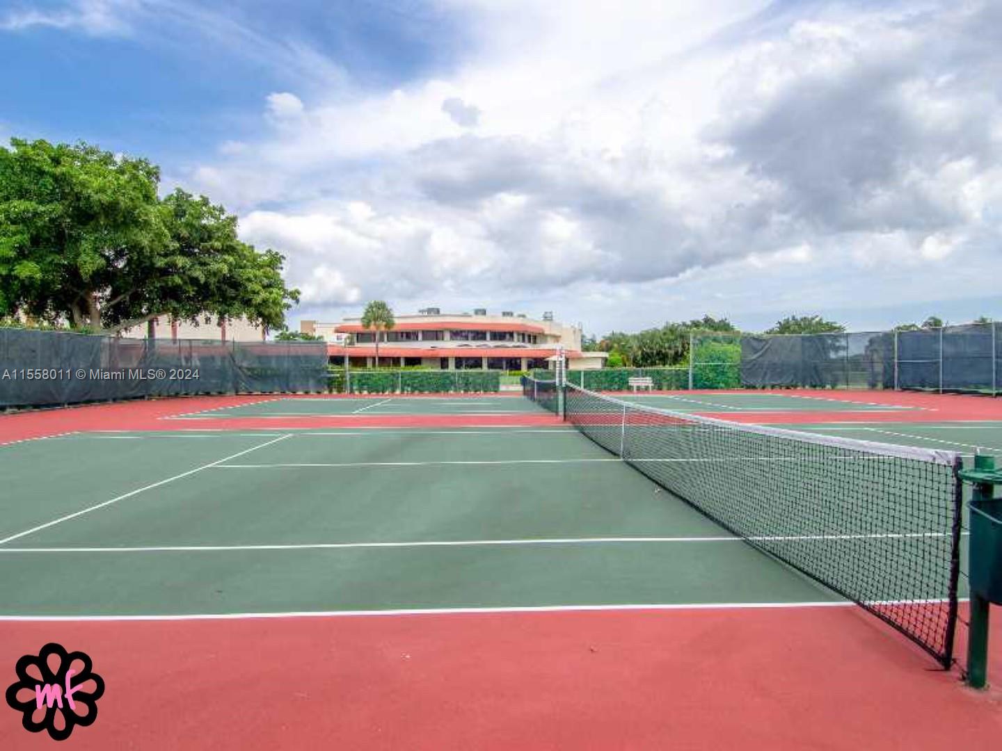 9410 N Hollybrook Lake Dr 103, Pembroke Pines, Florida 33025, 2 Bedrooms Bedrooms, ,2 BathroomsBathrooms,Residentiallease,For Rent,9410 N Hollybrook Lake Dr 103,A11558011