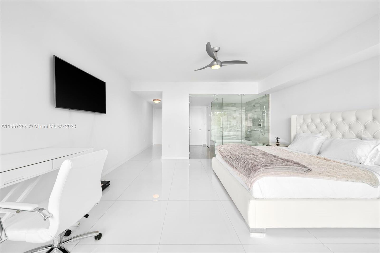 1201 20th St 305, Miami Beach, Florida 33139, 3 Bedrooms Bedrooms, ,3 BathroomsBathrooms,Residentiallease,For Rent,1201 20th St 305,A11557286