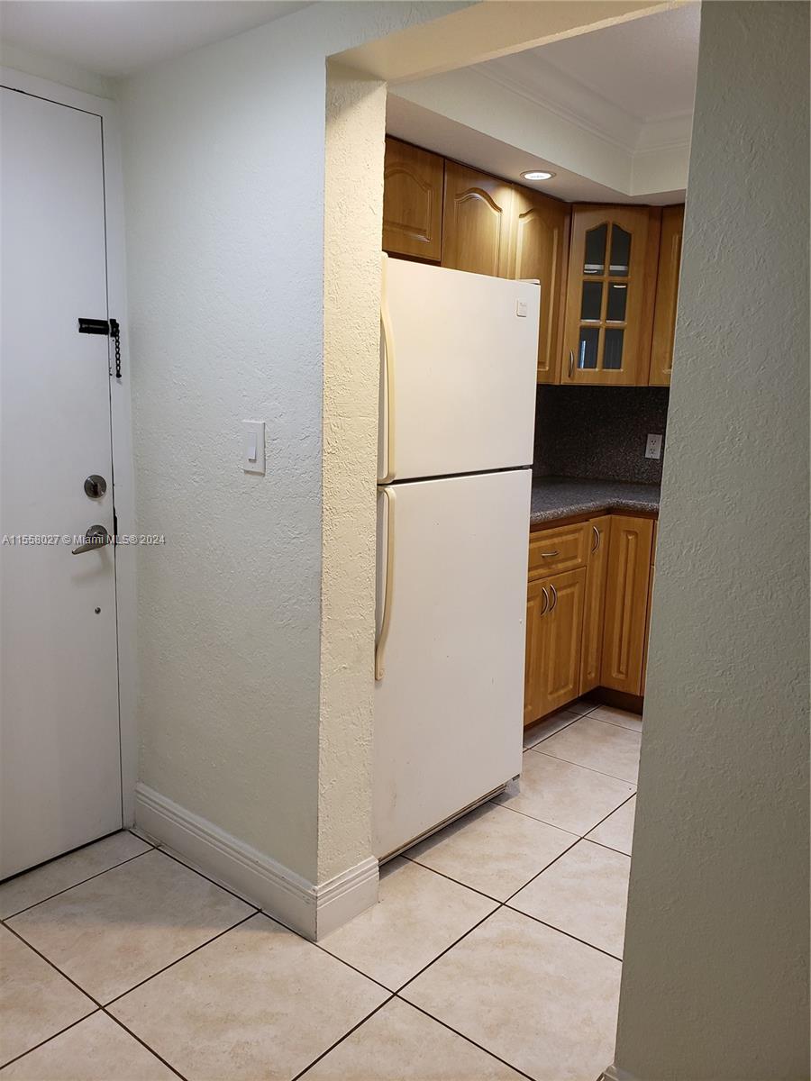 5505 NW 7th St W103, Miami, Florida 33126, 1 Bedroom Bedrooms, ,1 BathroomBathrooms,Residential,For Sale,5505 NW 7th St W103,A11558027