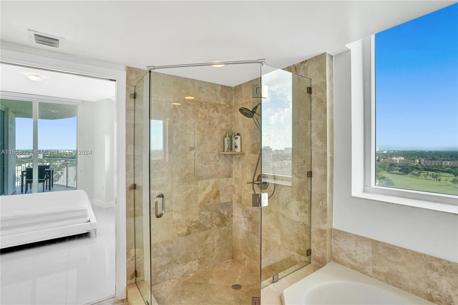 1745 E Hallandale Beach Blvd 1702W, Hallandale Beach, Florida 33009, 3 Bedrooms Bedrooms, ,2 BathroomsBathrooms,Residentiallease,For Rent,1745 E Hallandale Beach Blvd 1702W,A11558025