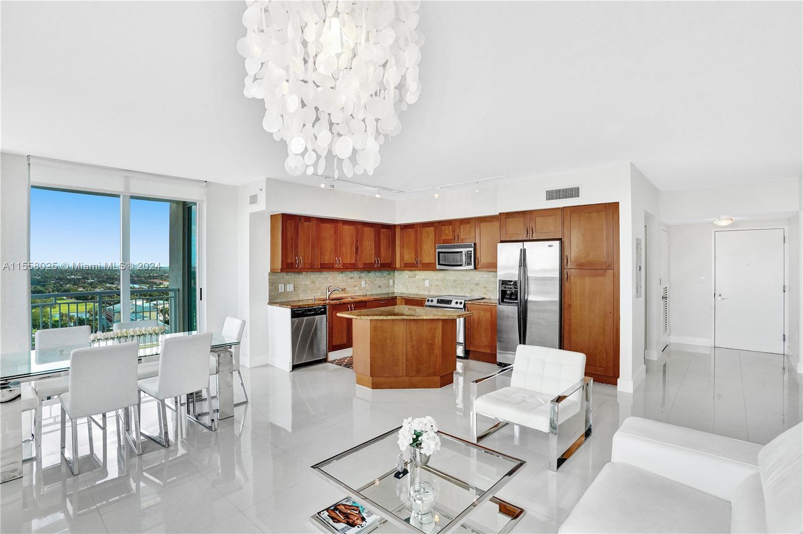 1745 E Hallandale Beach Blvd 1702W, Hallandale Beach, Florida 33009, 3 Bedrooms Bedrooms, ,2 BathroomsBathrooms,Residentiallease,For Rent,1745 E Hallandale Beach Blvd 1702W,A11558025