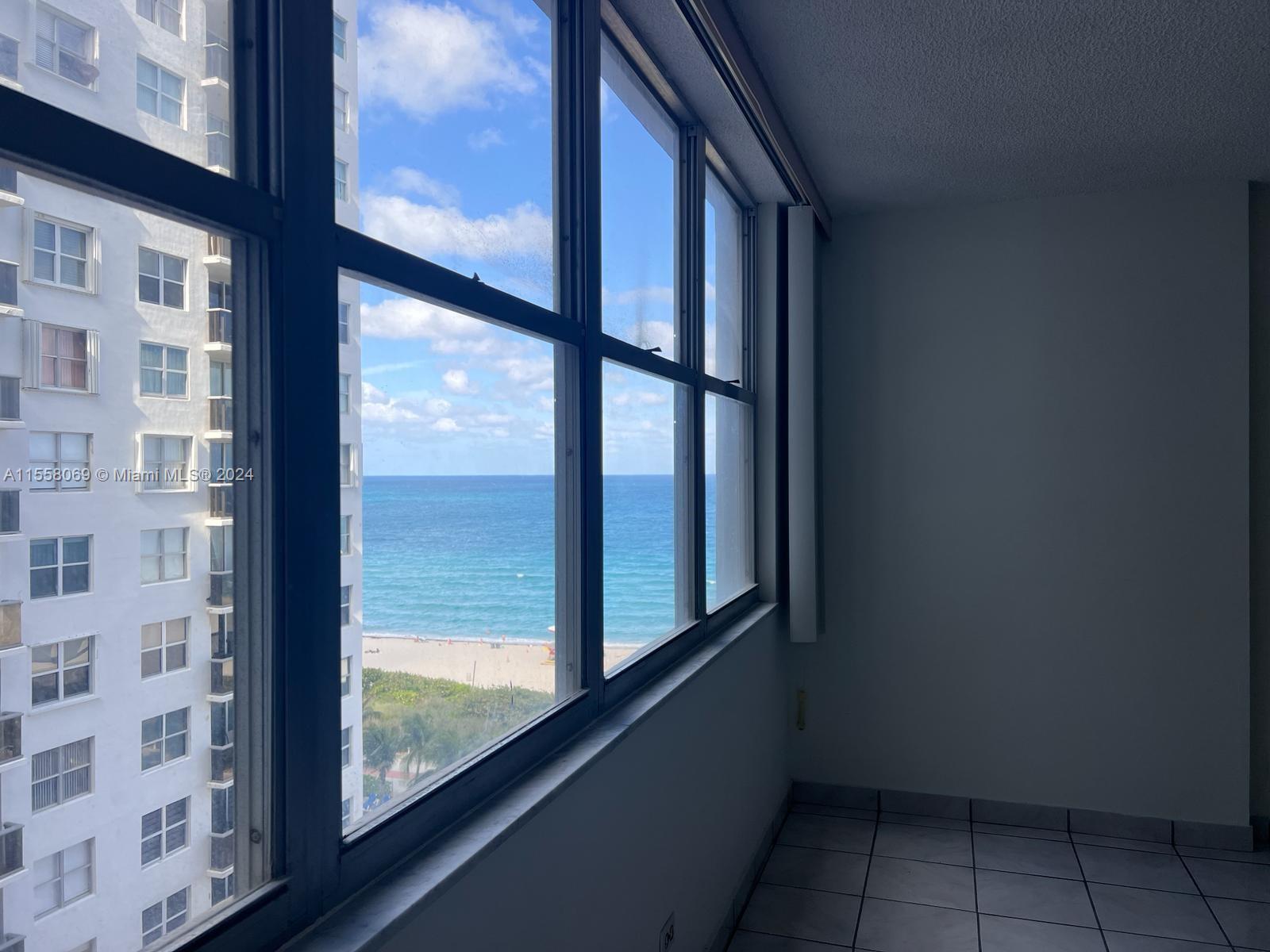 6039 Collins Ave 1012, Miami Beach, Florida 33140, 1 Bedroom Bedrooms, ,2 BathroomsBathrooms,Residentiallease,For Rent,6039 Collins Ave 1012,A11558069