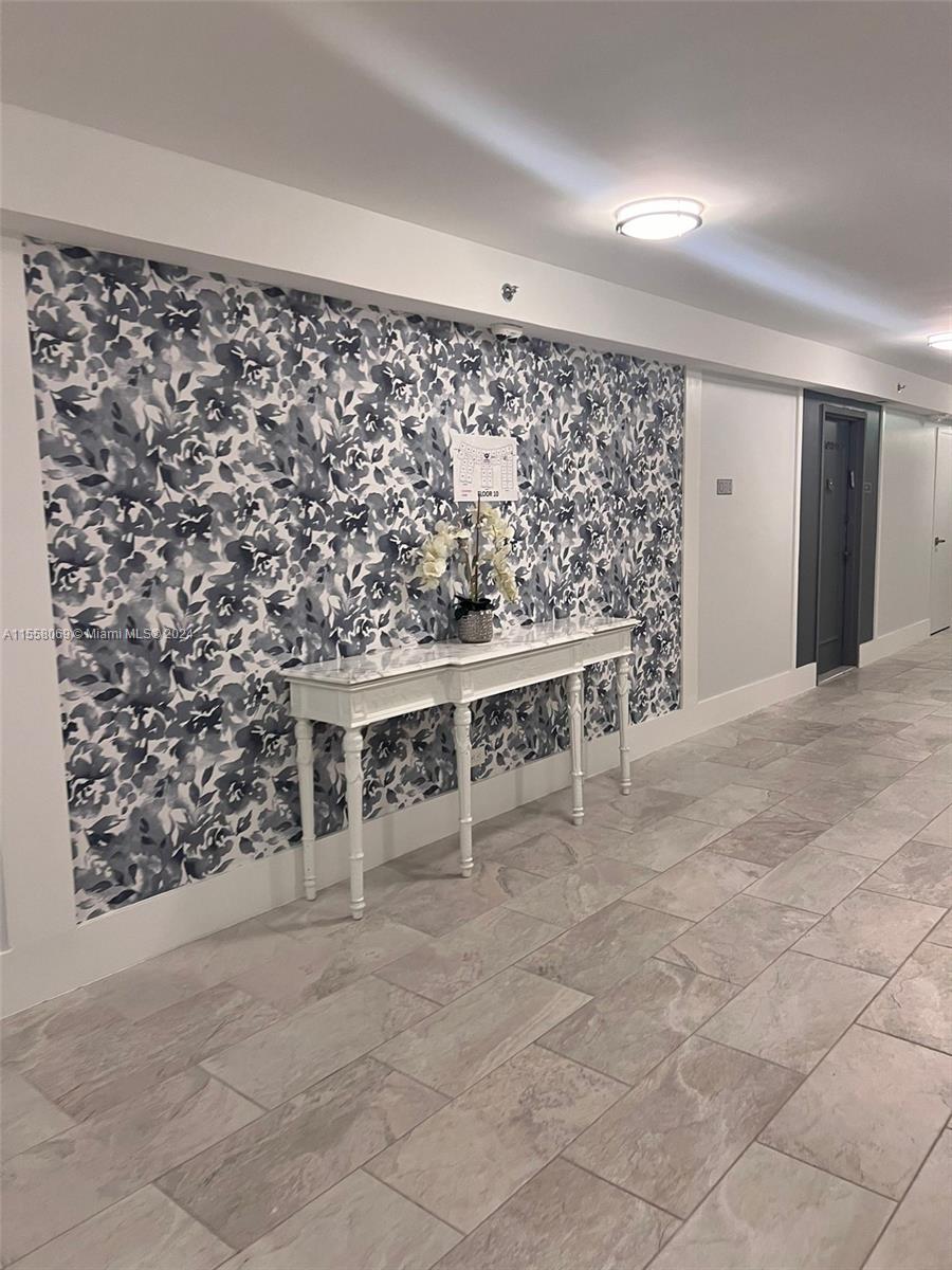 6039 Collins Ave 1012, Miami Beach, Florida 33140, 1 Bedroom Bedrooms, ,2 BathroomsBathrooms,Residentiallease,For Rent,6039 Collins Ave 1012,A11558069