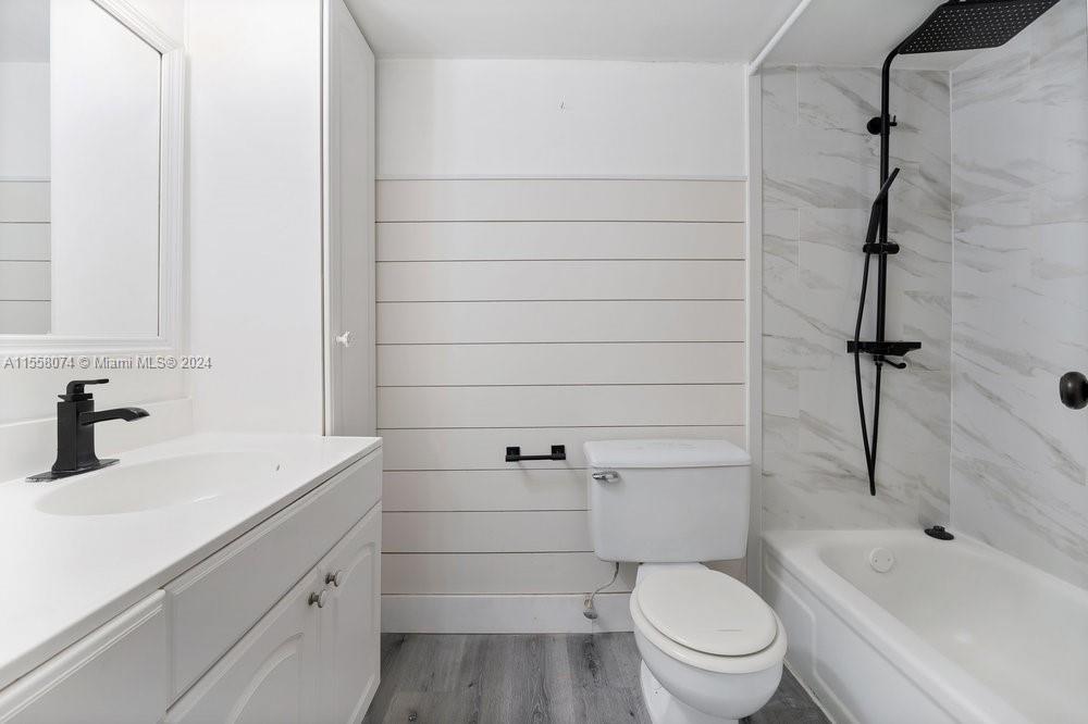 2101 Atlantic Shores Blvd 107, Hallandale Beach, Florida 33009, 1 Bedroom Bedrooms, ,1 BathroomBathrooms,Residential,For Sale,2101 Atlantic Shores Blvd 107,A11558074