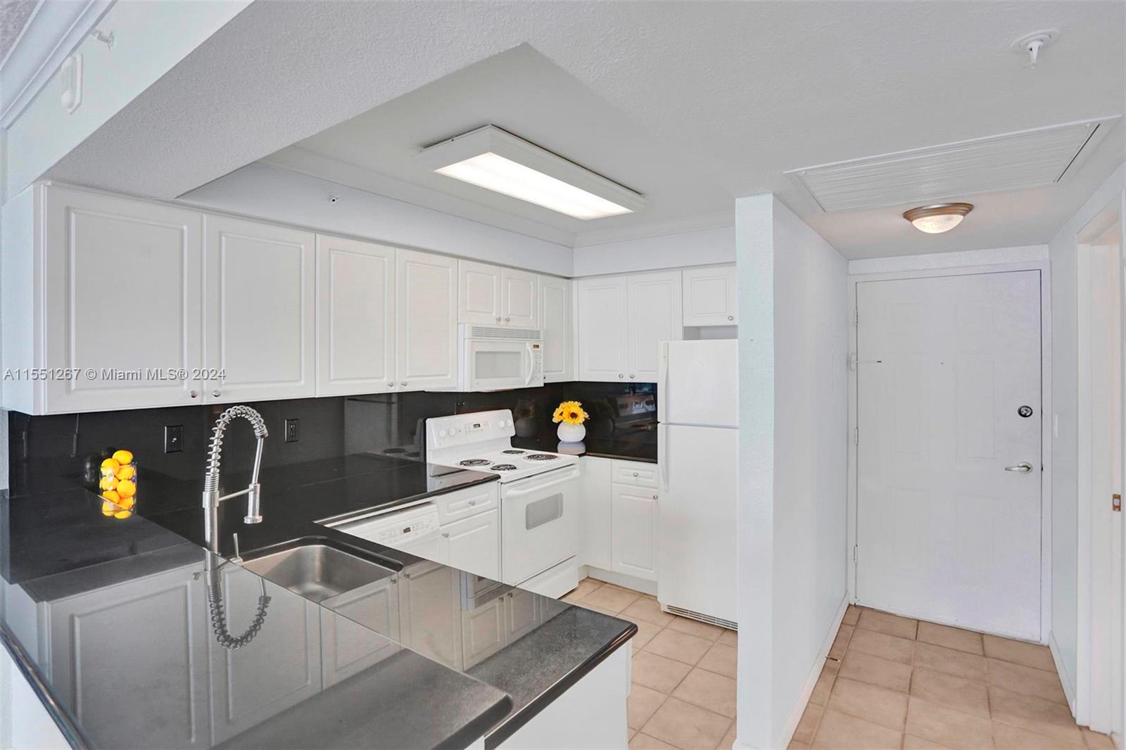 2501 S Ocean Dr 937, Hollywood, Florida 33019, ,1 BathroomBathrooms,Residentiallease,For Rent,2501 S Ocean Dr 937,A11551267