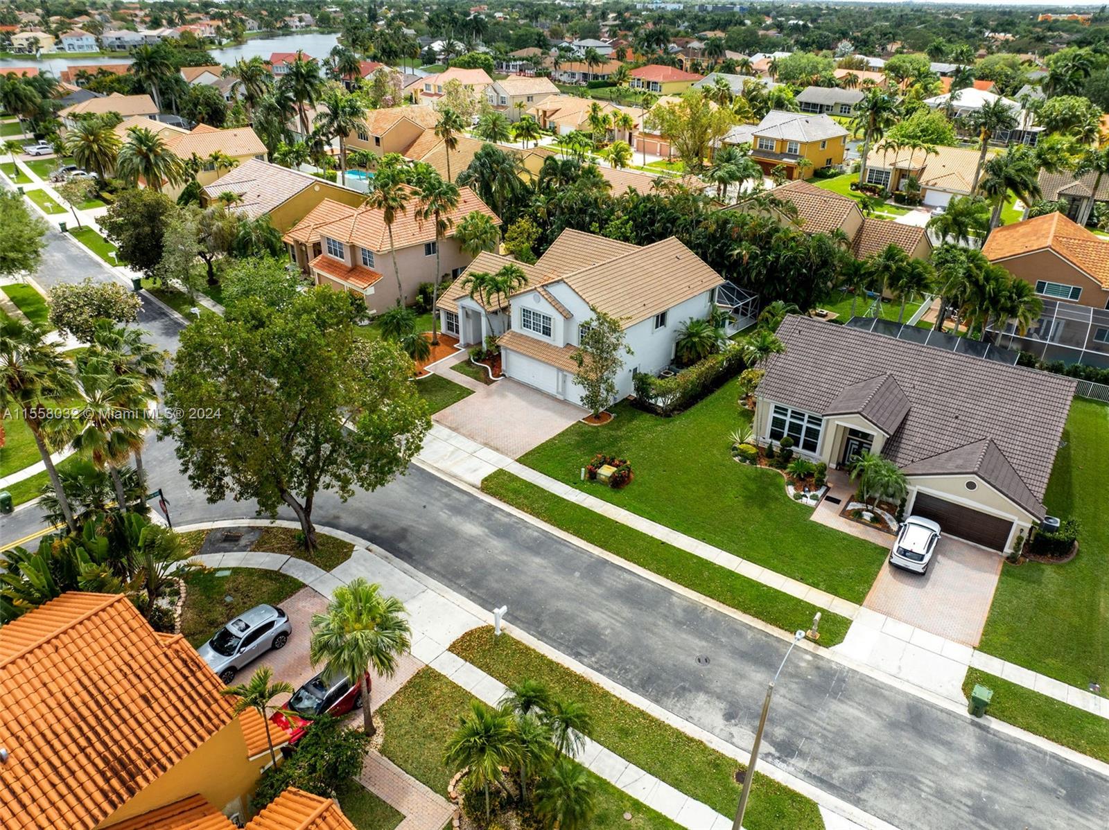 19402 NW 11th St, Pembroke Pines, Florida 33029, 5 Bedrooms Bedrooms, ,3 BathroomsBathrooms,Residential,For Sale,19402 NW 11th St,A11558032