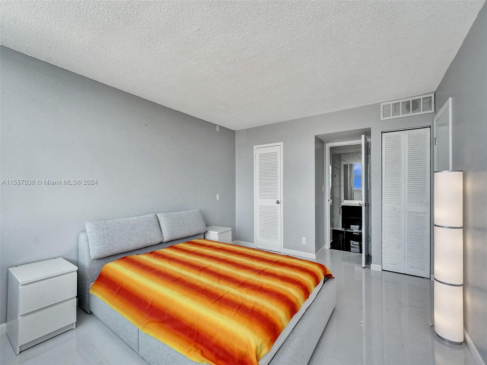 3140 S Ocean Dr 2002, Hallandale Beach, Florida 33009, 1 Bedroom Bedrooms, ,1 BathroomBathrooms,Residential,For Sale,3140 S Ocean Dr 2002,A11557038