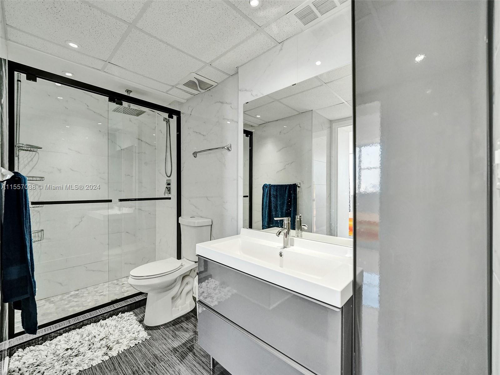 3140 S Ocean Dr 2002, Hallandale Beach, Florida 33009, 1 Bedroom Bedrooms, ,1 BathroomBathrooms,Residential,For Sale,3140 S Ocean Dr 2002,A11557038