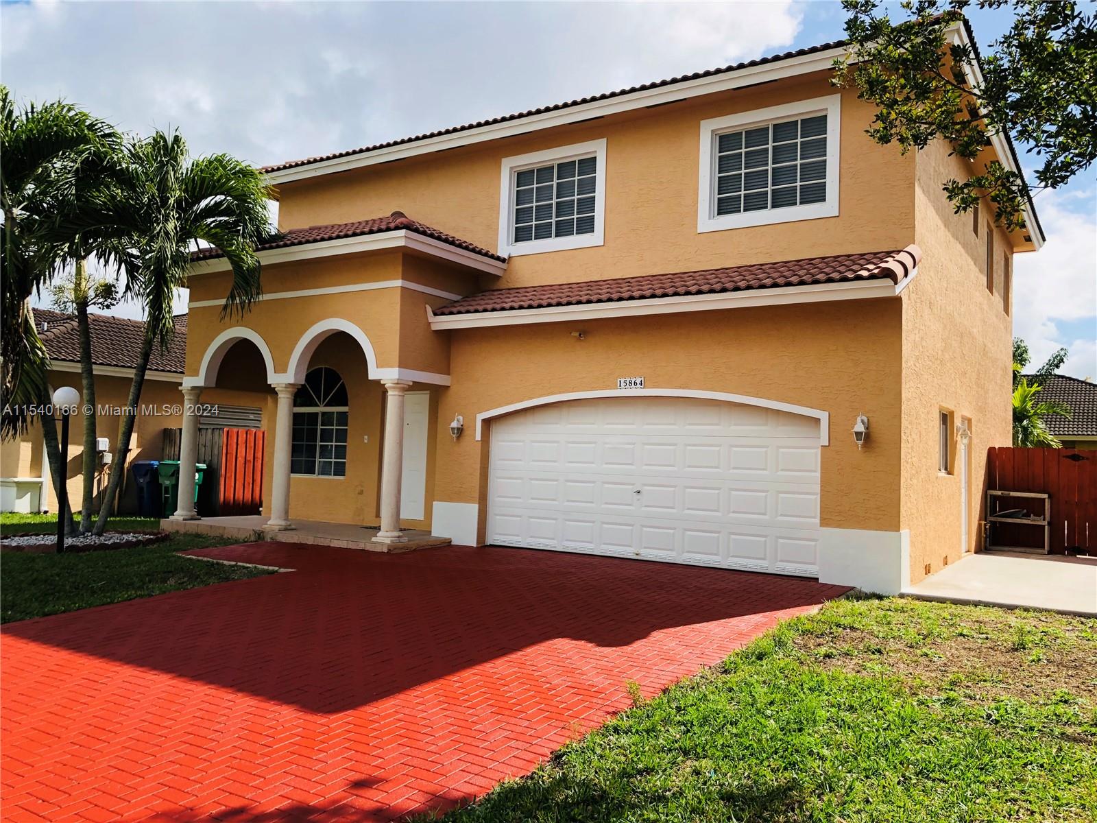 15864 SW 146th Ter  For Sale A11540166, FL
