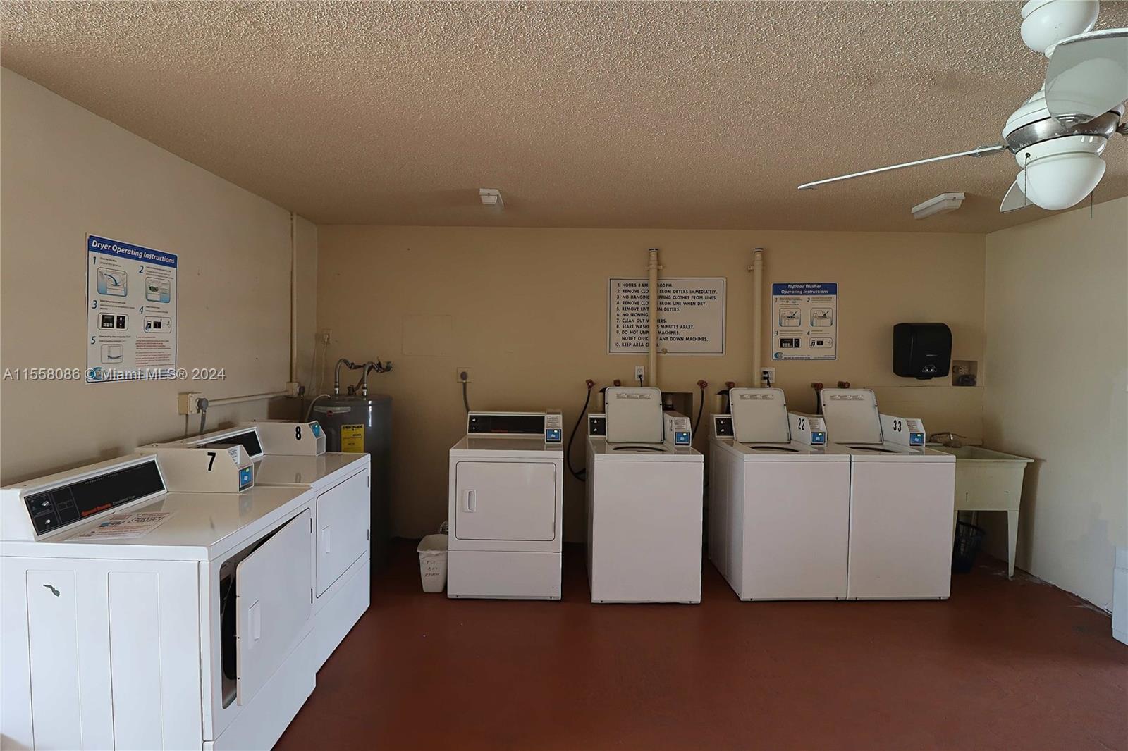 5300 Washington St L234, Hollywood, Florida 33021, 1 Bedroom Bedrooms, ,1 BathroomBathrooms,Residential,For Sale,5300 Washington St L234,A11558086