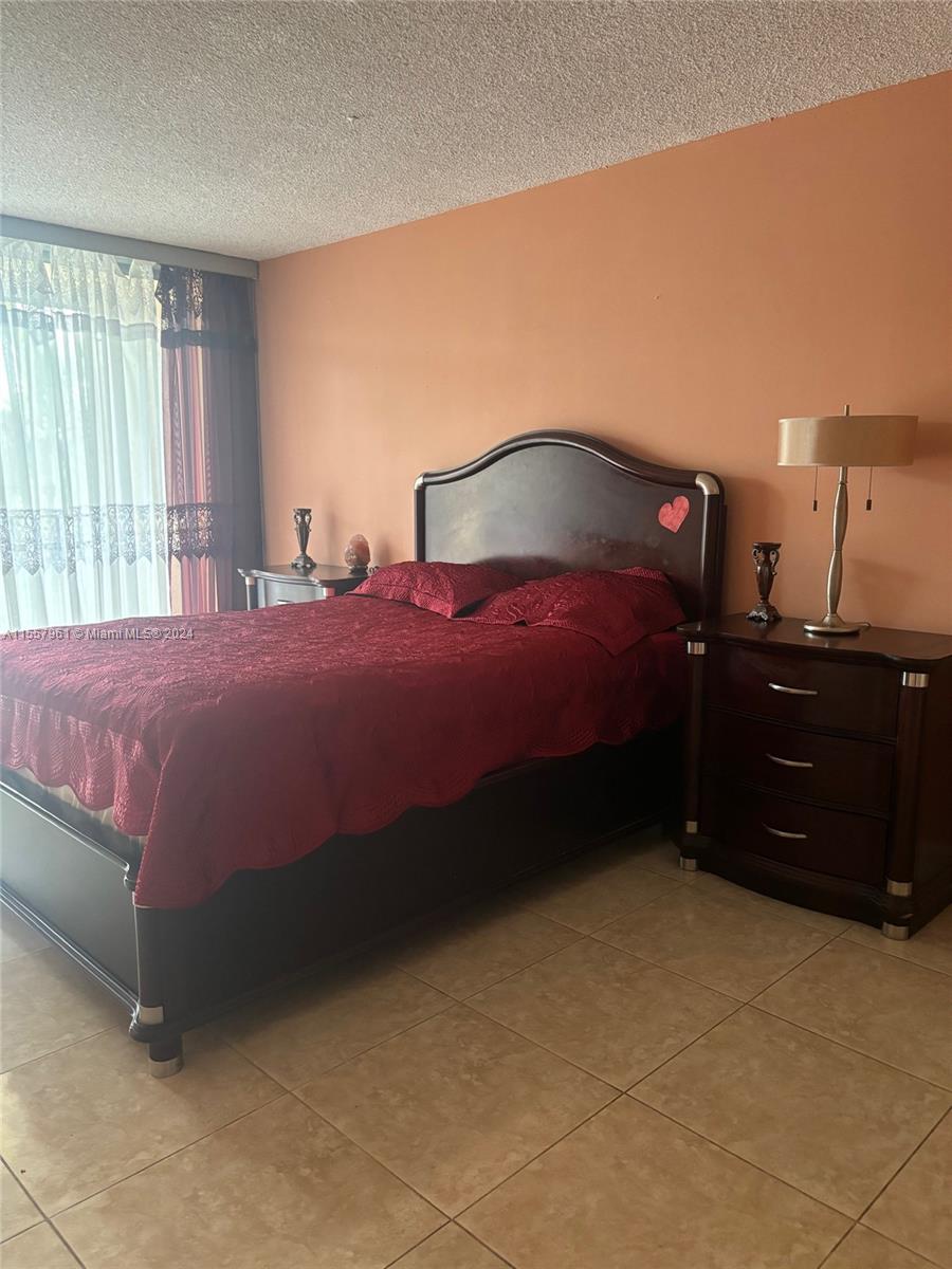 2001 Atlantic Shores Blvd 311, Hallandale Beach, Florida 33009, 1 Bedroom Bedrooms, ,1 BathroomBathrooms,Residential,For Sale,2001 Atlantic Shores Blvd 311,A11557961