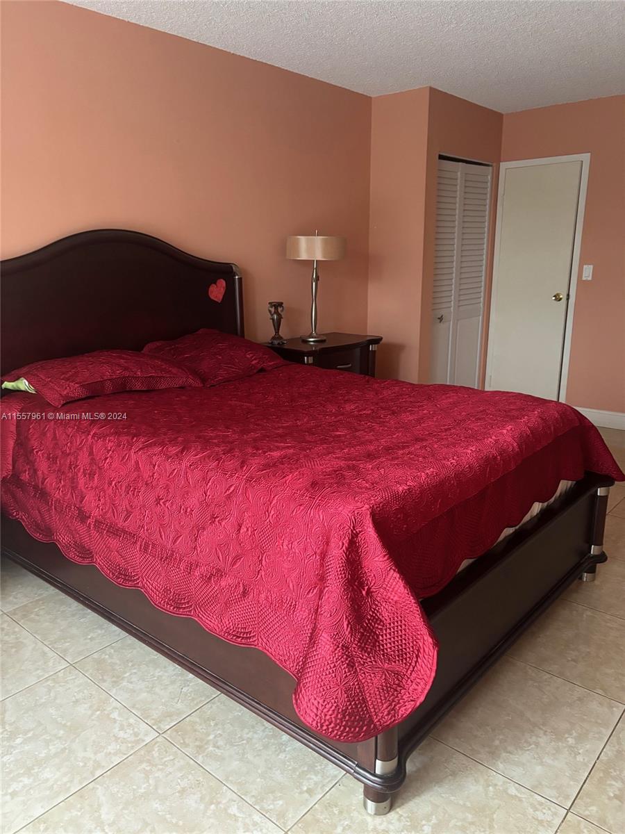 2001 Atlantic Shores Blvd 311, Hallandale Beach, Florida 33009, 1 Bedroom Bedrooms, ,1 BathroomBathrooms,Residential,For Sale,2001 Atlantic Shores Blvd 311,A11557961