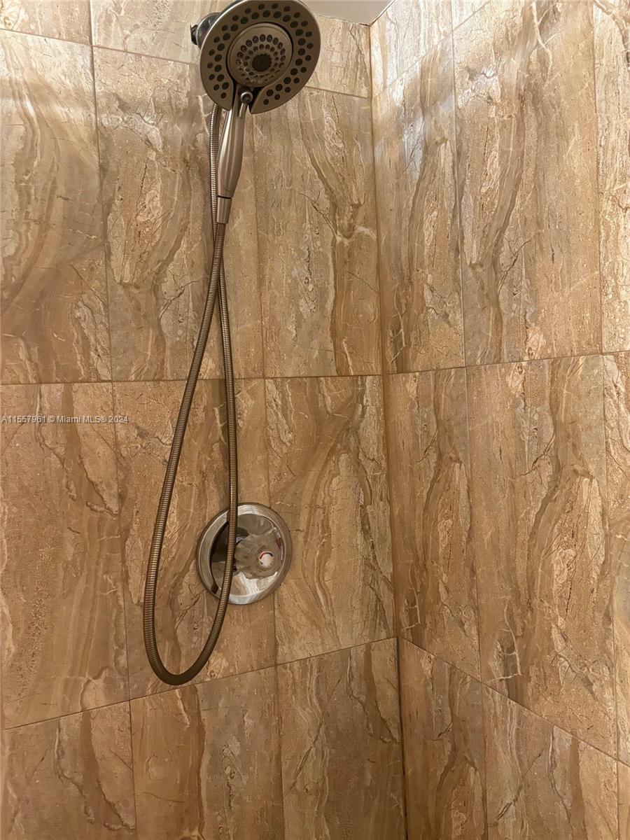 2001 Atlantic Shores Blvd 311, Hallandale Beach, Florida 33009, 1 Bedroom Bedrooms, ,1 BathroomBathrooms,Residential,For Sale,2001 Atlantic Shores Blvd 311,A11557961