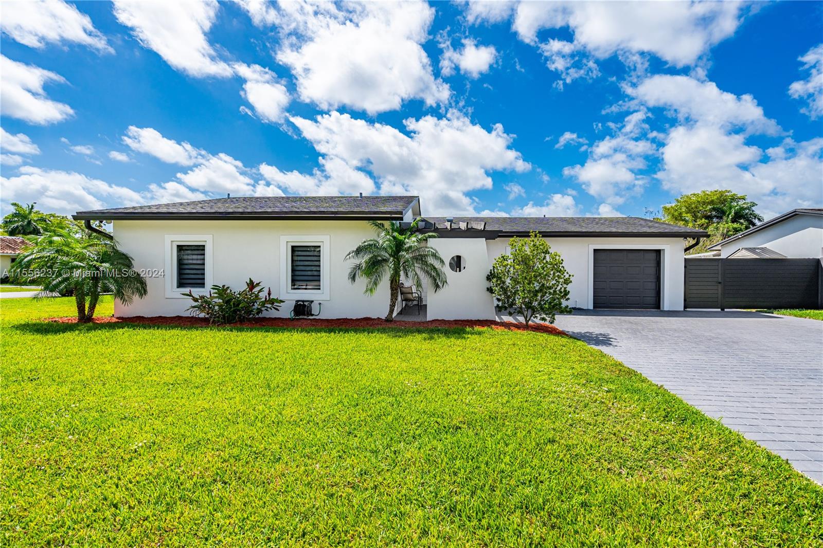 12710 SW 77th St  For Sale A11556237, FL