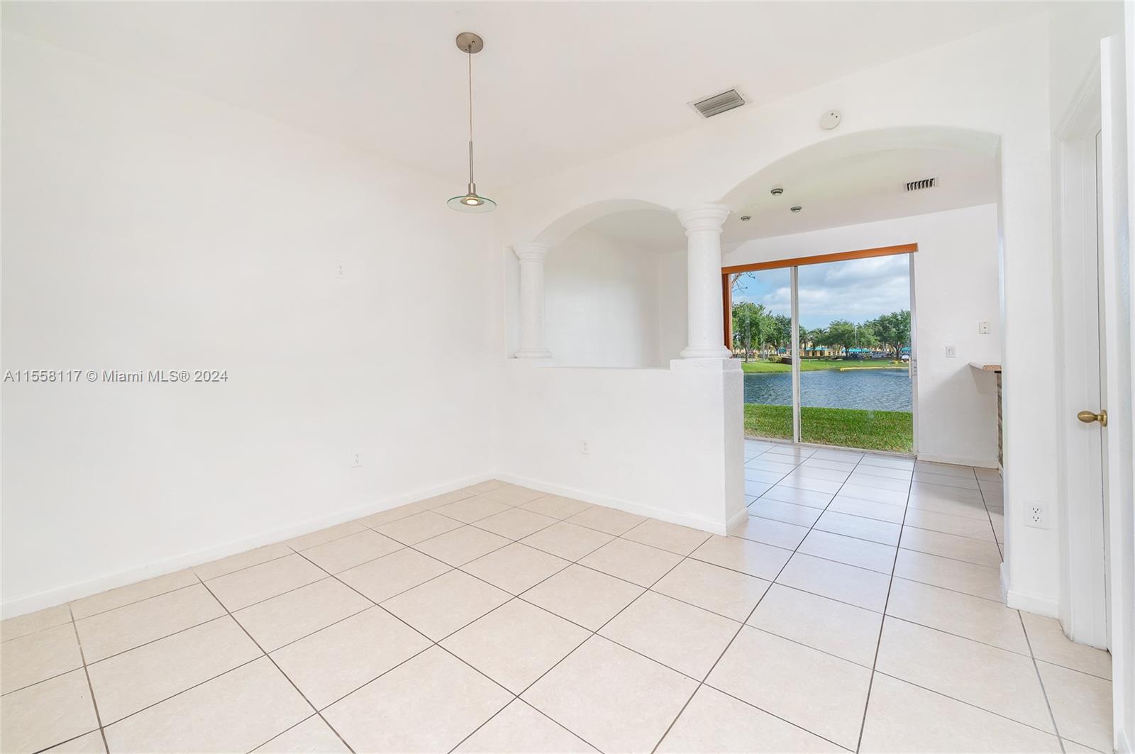 2759 SE 15th Rd 99, Homestead, Florida 33035, 3 Bedrooms Bedrooms, ,2 BathroomsBathrooms,Residential,For Sale,2759 SE 15th Rd 99,A11558117