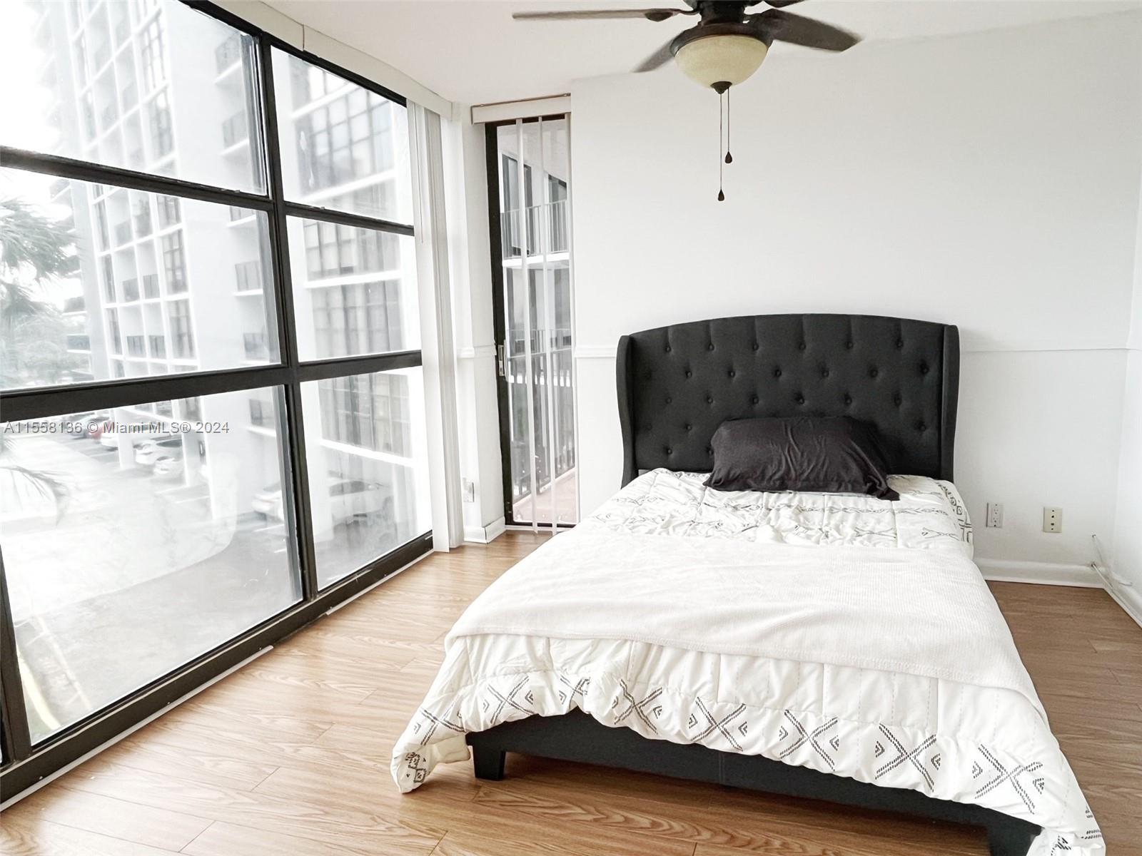 600 Parkview Dr 314, Hallandale Beach, Florida 33009, 2 Bedrooms Bedrooms, ,2 BathroomsBathrooms,Residentiallease,For Rent,600 Parkview Dr 314,A11558136