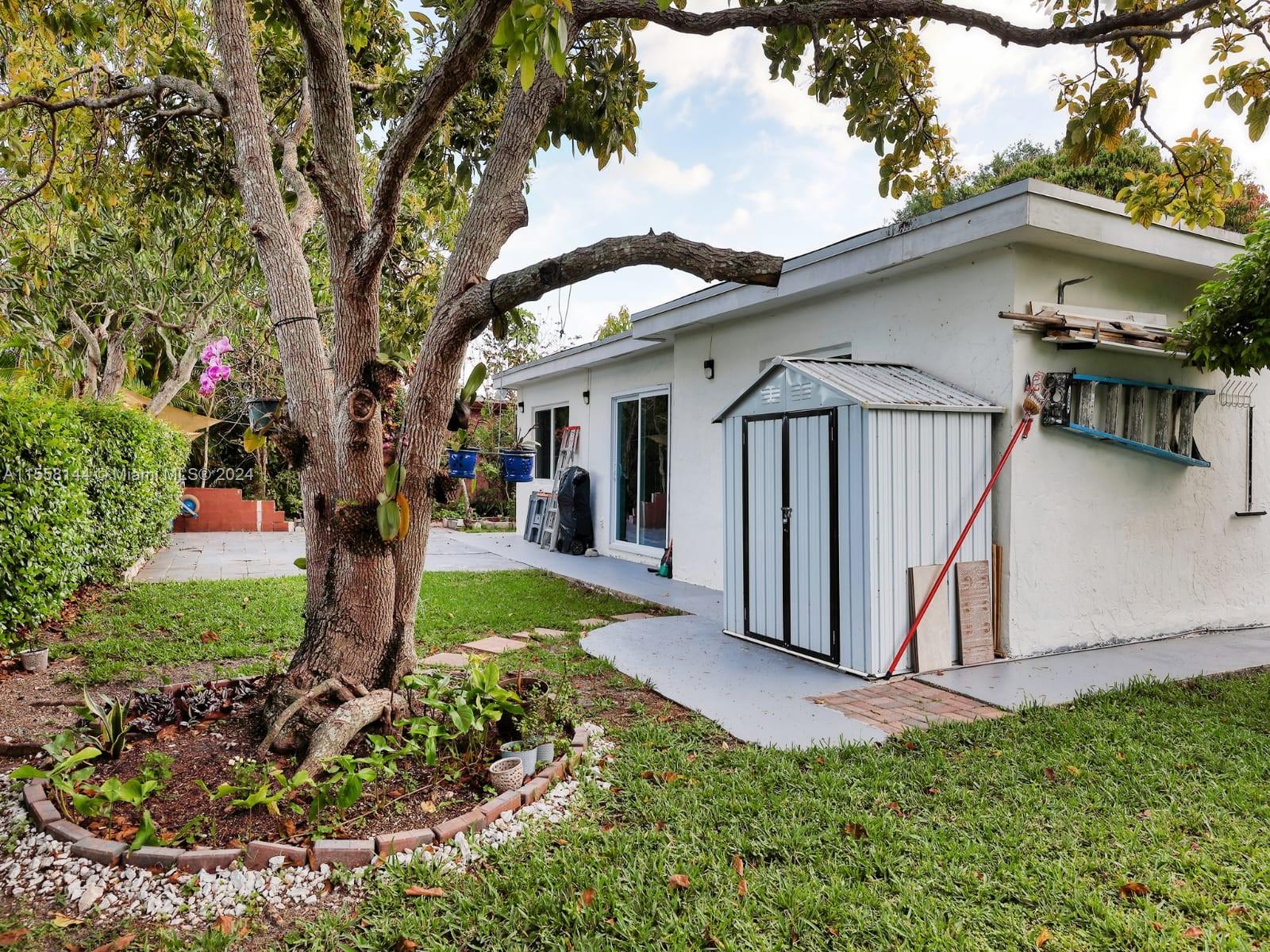 7005 NW 95th Ave, Tamarac, Florida 33321, 3 Bedrooms Bedrooms, ,2 BathroomsBathrooms,Residential,For Sale,7005 NW 95th Ave,A11558144