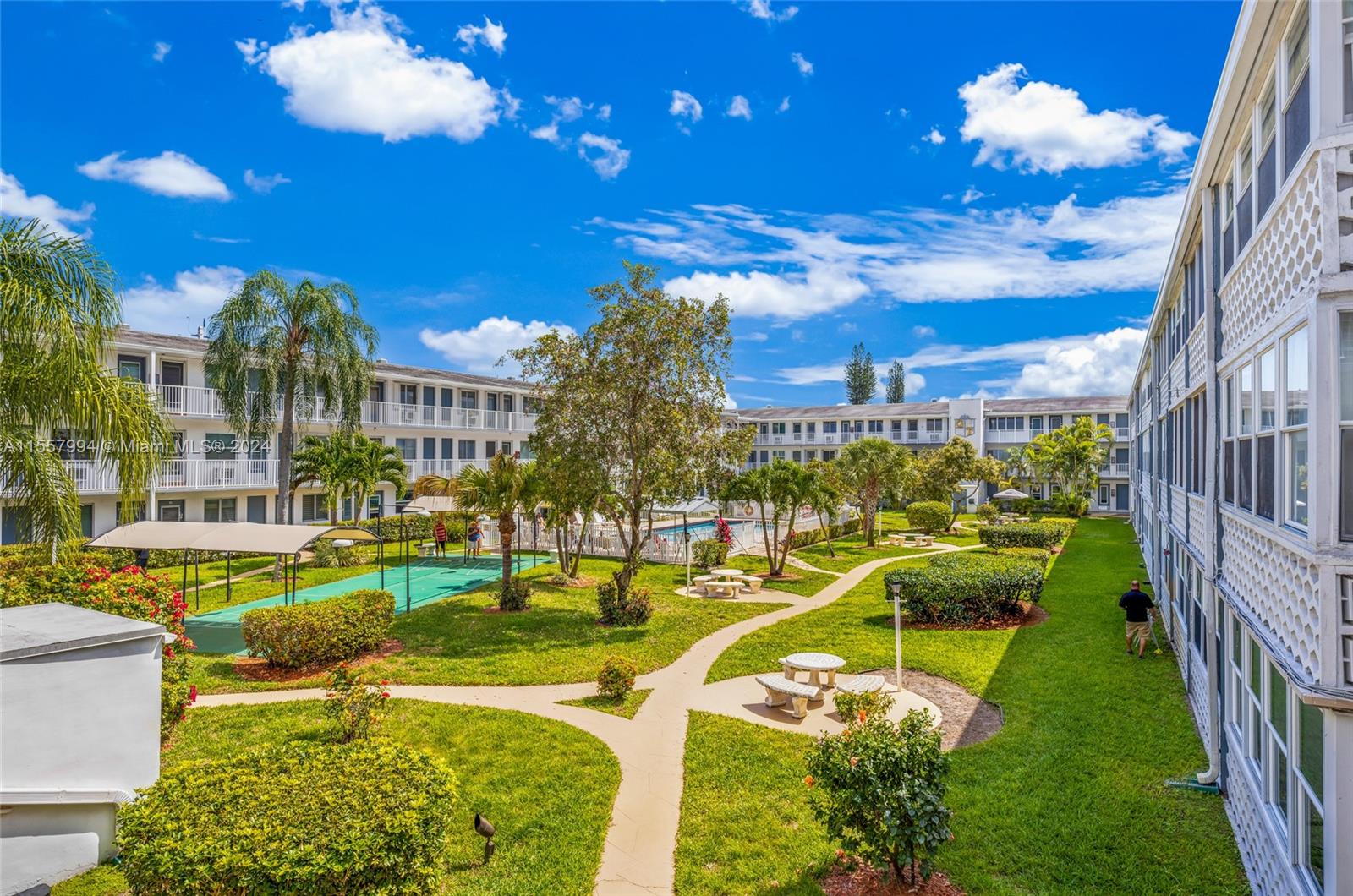 15600 NE 6th Ave 16B, Miami, Florida 33162, 1 Bedroom Bedrooms, ,1 BathroomBathrooms,Residential,For Sale,15600 NE 6th Ave 16B,A11557994