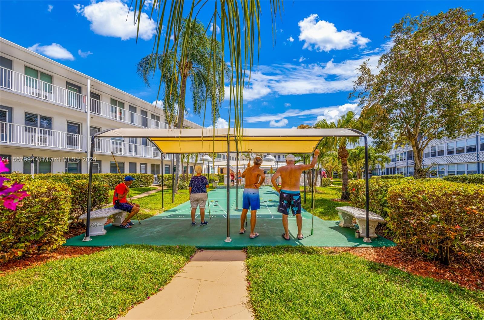 15600 NE 6th Ave 16B, Miami, Florida 33162, 1 Bedroom Bedrooms, ,1 BathroomBathrooms,Residential,For Sale,15600 NE 6th Ave 16B,A11557994