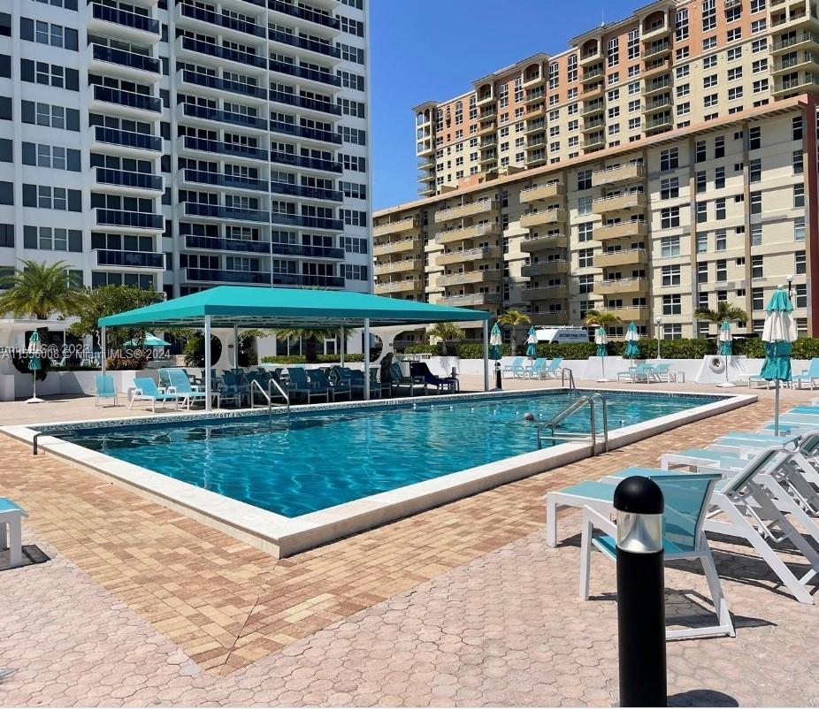 3140 S Ocean Dr 2303, Hallandale Beach, Florida 33009, 1 Bedroom Bedrooms, ,1 BathroomBathrooms,Residential,For Sale,3140 S Ocean Dr 2303,A11556008