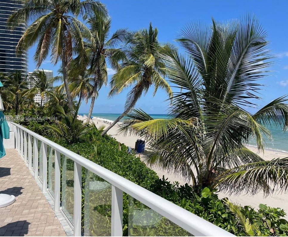 3140 S Ocean Dr 2303, Hallandale Beach, Florida 33009, 1 Bedroom Bedrooms, ,1 BathroomBathrooms,Residential,For Sale,3140 S Ocean Dr 2303,A11556008