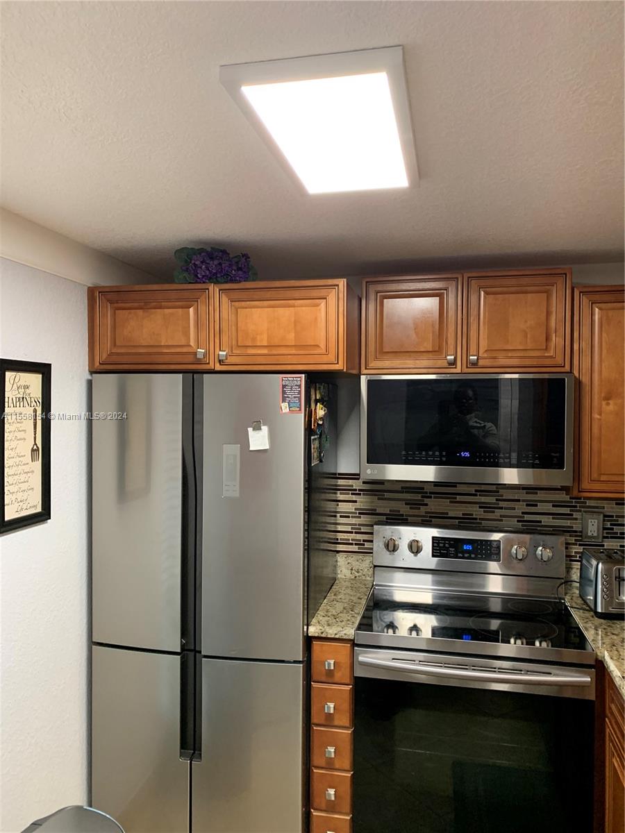 9080 Lime Bay Blvd 109, Tamarac, Florida 33321, 1 Bedroom Bedrooms, ,1 BathroomBathrooms,Residentiallease,For Rent,9080 Lime Bay Blvd 109,A11558154