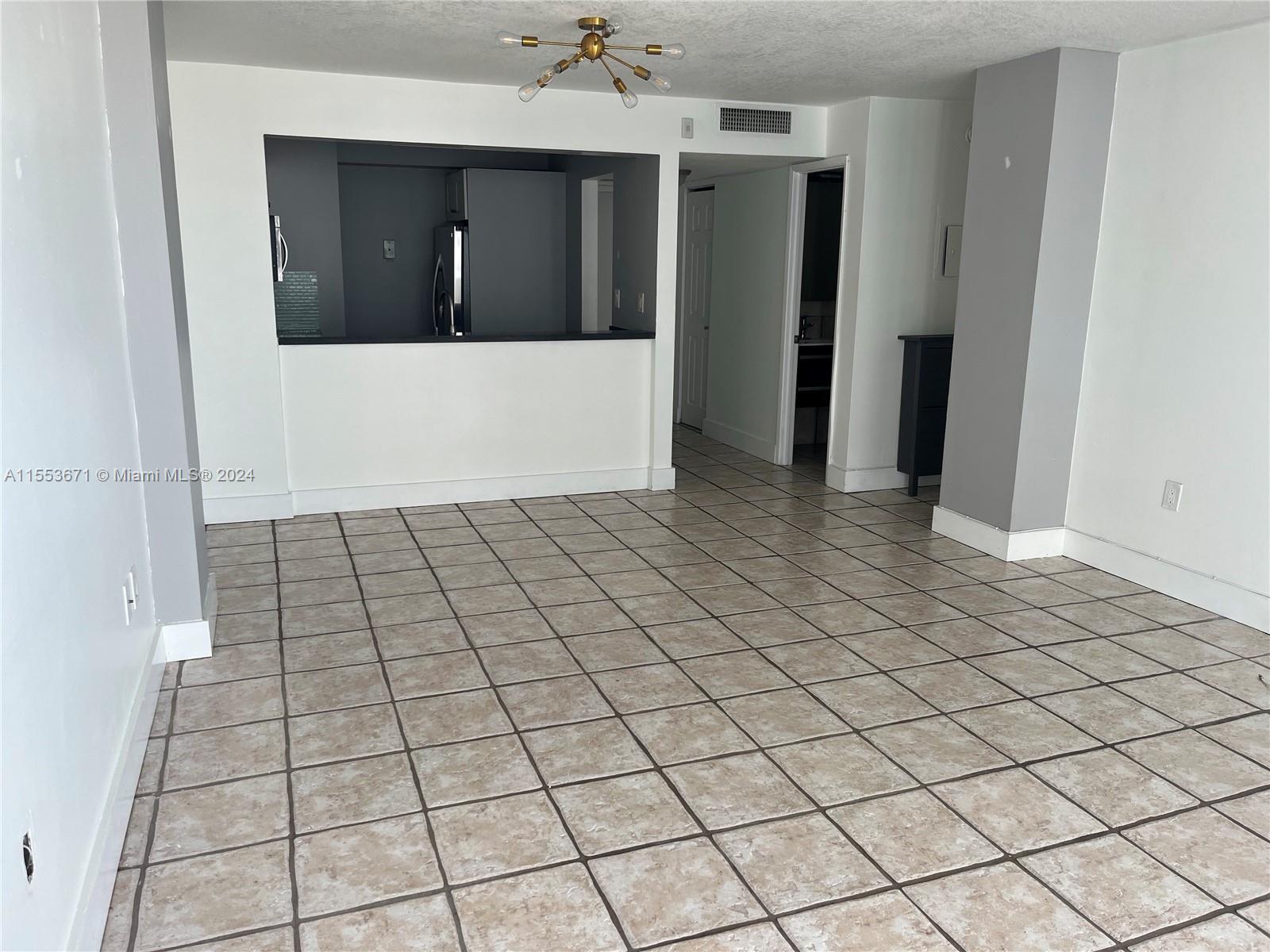 600 NE 36th St 1809, Miami, Florida 33137, 1 Bedroom Bedrooms, ,1 BathroomBathrooms,Residential,For Sale,600 NE 36th St 1809,A11553671