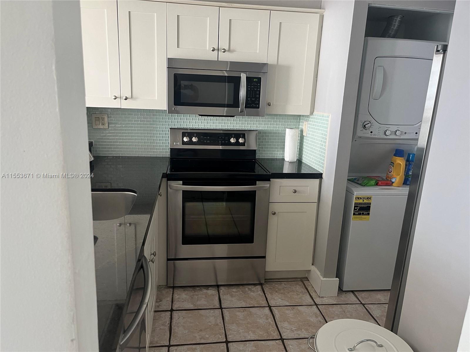 600 NE 36th St 1809, Miami, Florida 33137, 1 Bedroom Bedrooms, ,1 BathroomBathrooms,Residential,For Sale,600 NE 36th St 1809,A11553671