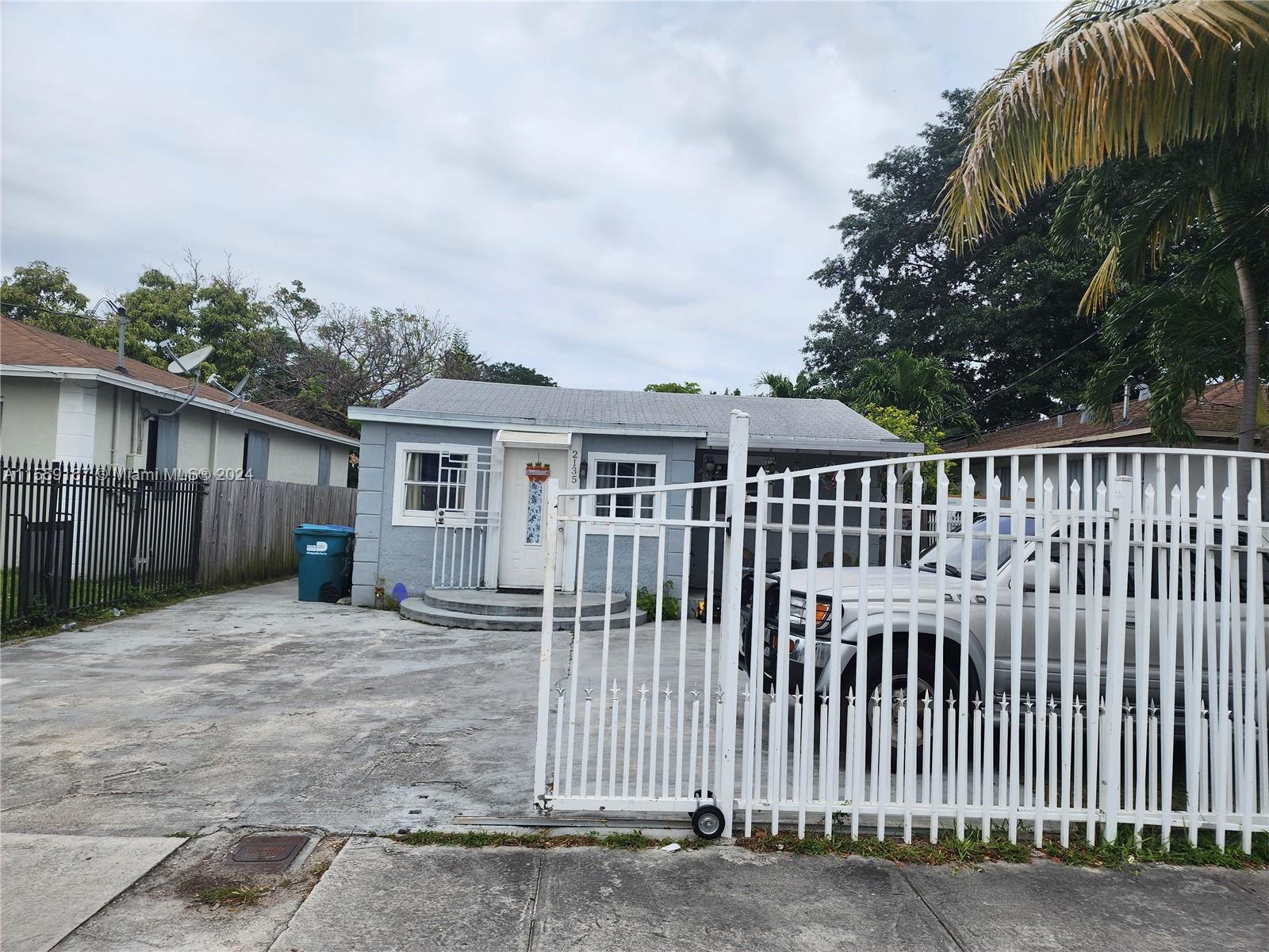 Undisclosed For Sale A11559167, FL