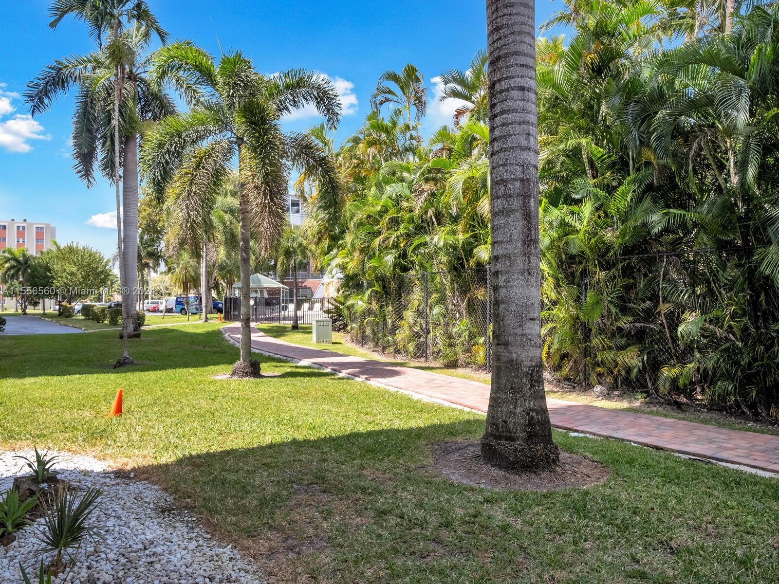 1445 Atlantic Shores Blvd 101, Hallandale Beach, Florida 33009, 2 Bedrooms Bedrooms, ,2 BathroomsBathrooms,Residential,For Sale,1445 Atlantic Shores Blvd 101,A11556560