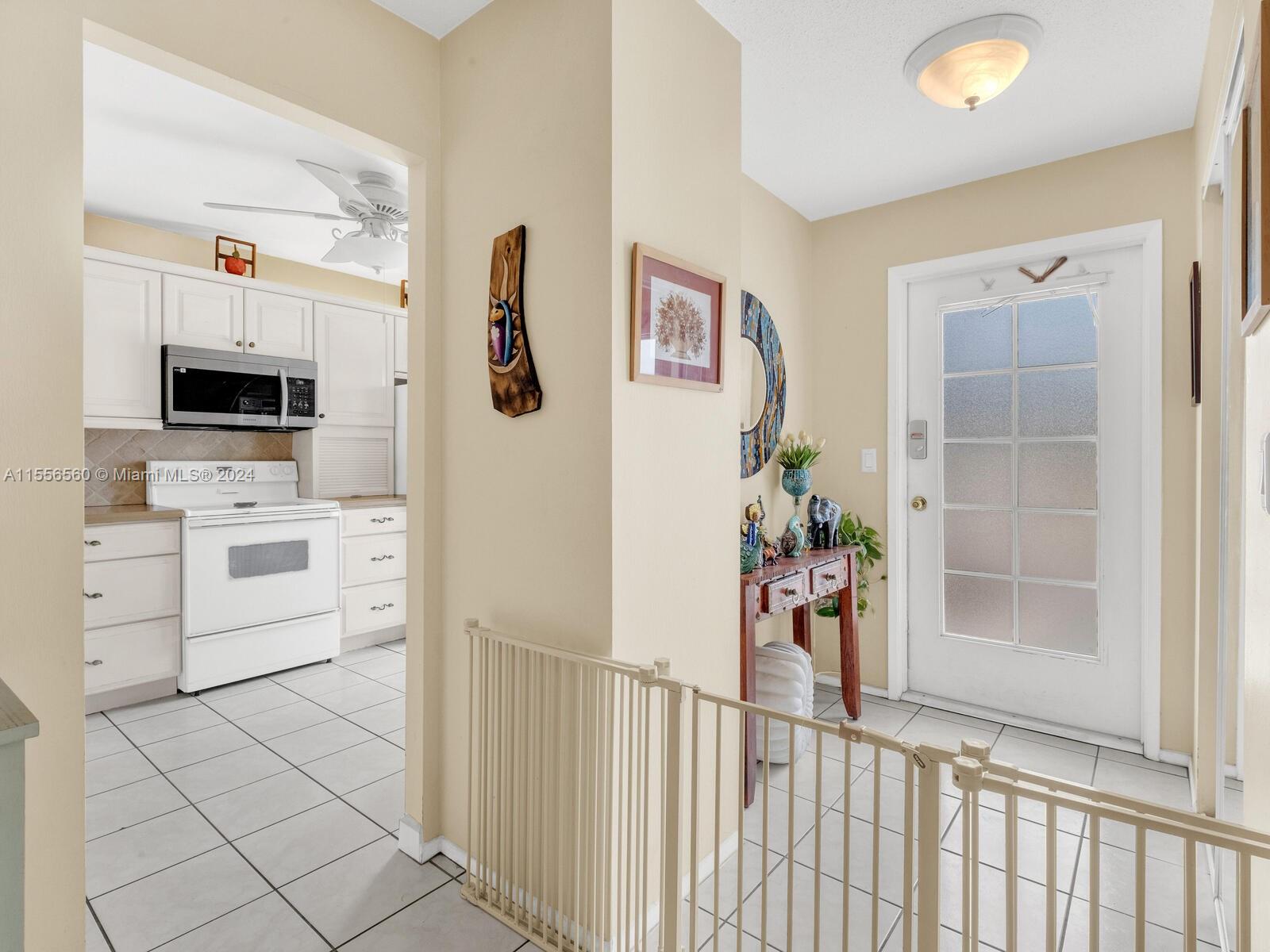 1445 Atlantic Shores Blvd 101, Hallandale Beach, Florida 33009, 2 Bedrooms Bedrooms, ,2 BathroomsBathrooms,Residential,For Sale,1445 Atlantic Shores Blvd 101,A11556560