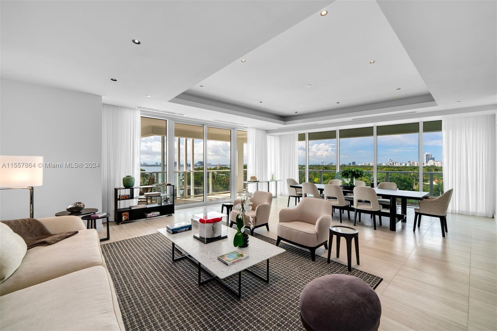 4701 N Meridian Ave LPH21, Miami Beach, Florida 33140, 3 Bedrooms Bedrooms, ,3 BathroomsBathrooms,Residential,For Sale,4701 N Meridian Ave LPH21,A11557864