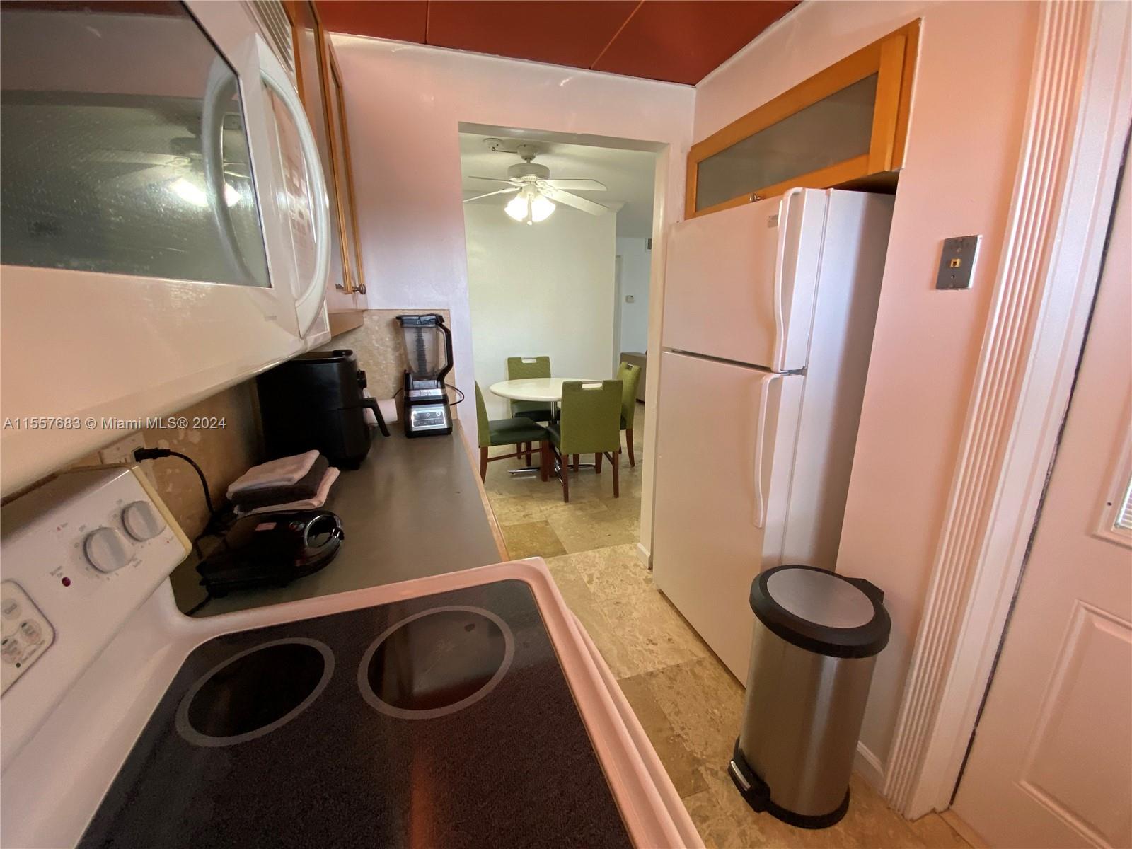 250 Layne Blvd 110, Hallandale Beach, Florida 33009, 2 Bedrooms Bedrooms, ,2 BathroomsBathrooms,Residential,For Sale,250 Layne Blvd 110,A11557683